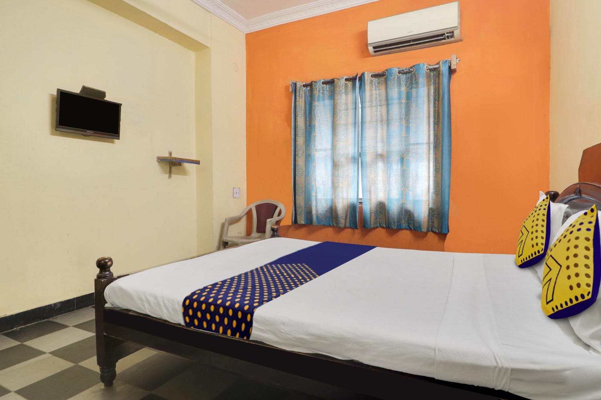 Spot On New Balaji Residency 3* Hyderabad