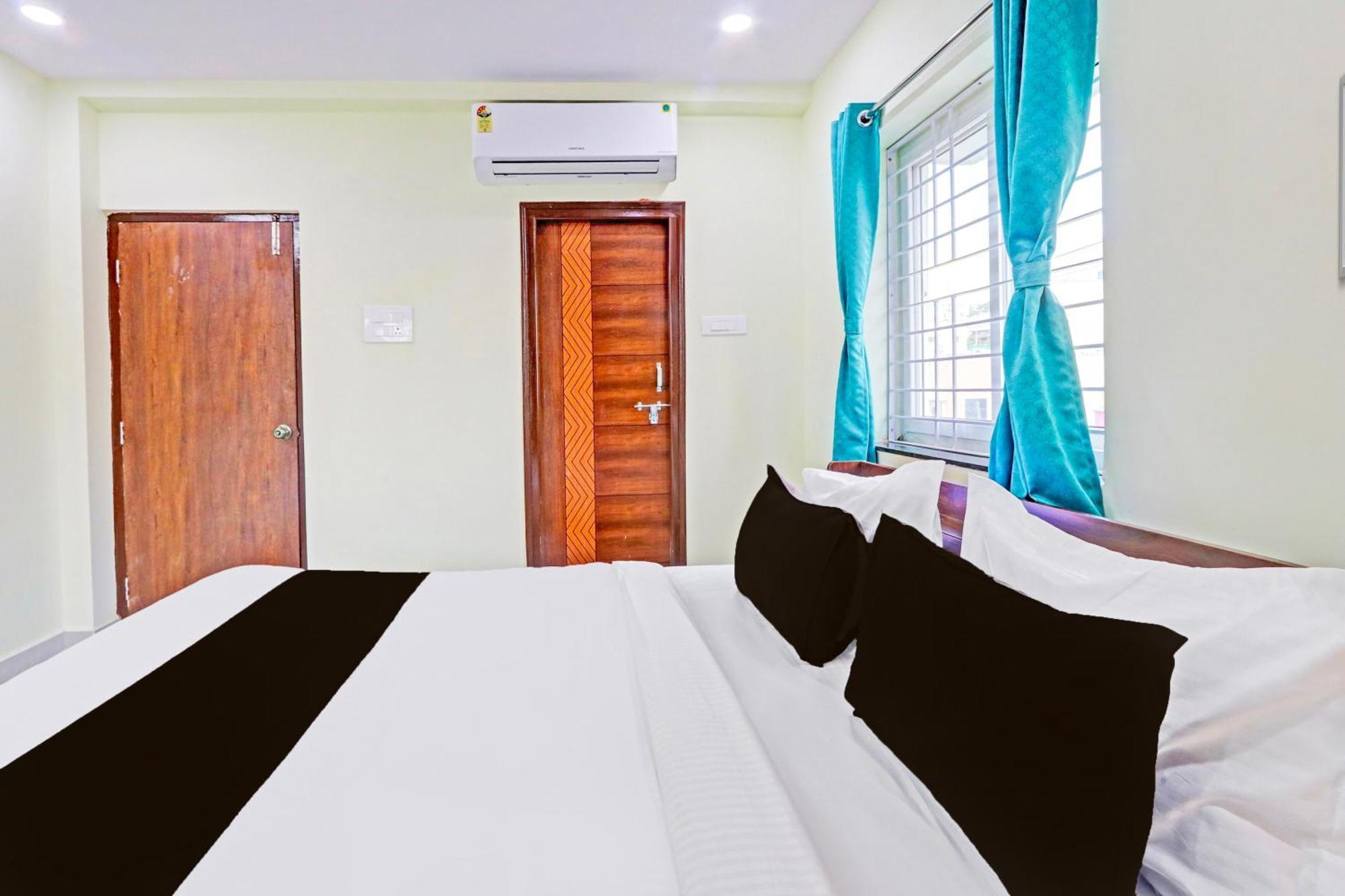 Hotel O N Grand Residency