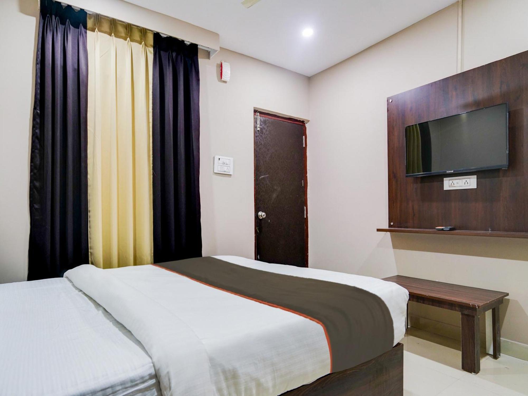 Super Collection O Pnr Comfort Khairatabad Hotel