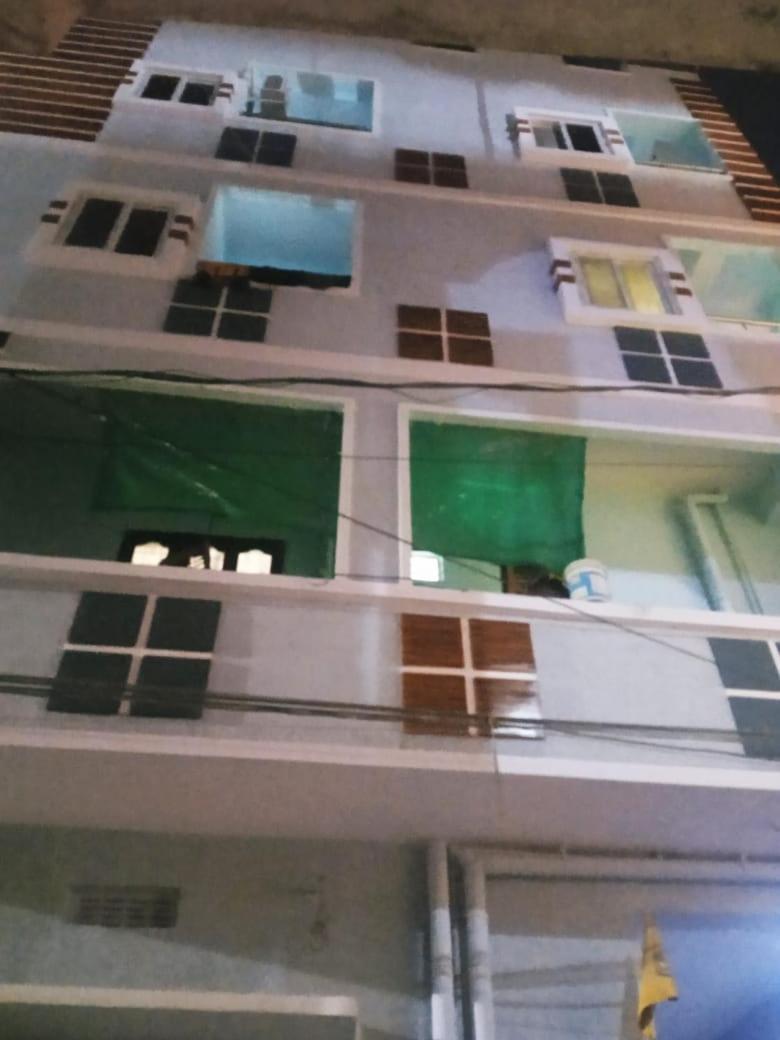 Dziire Service Homestay *