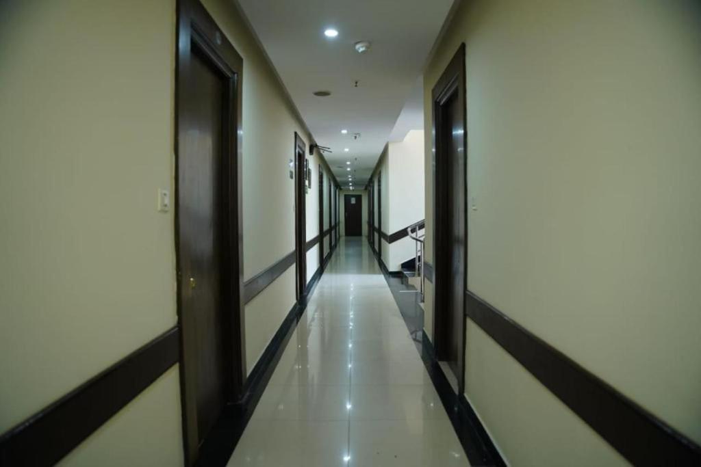 Blossoms Classic International -road View- Free Breakfast Hotel