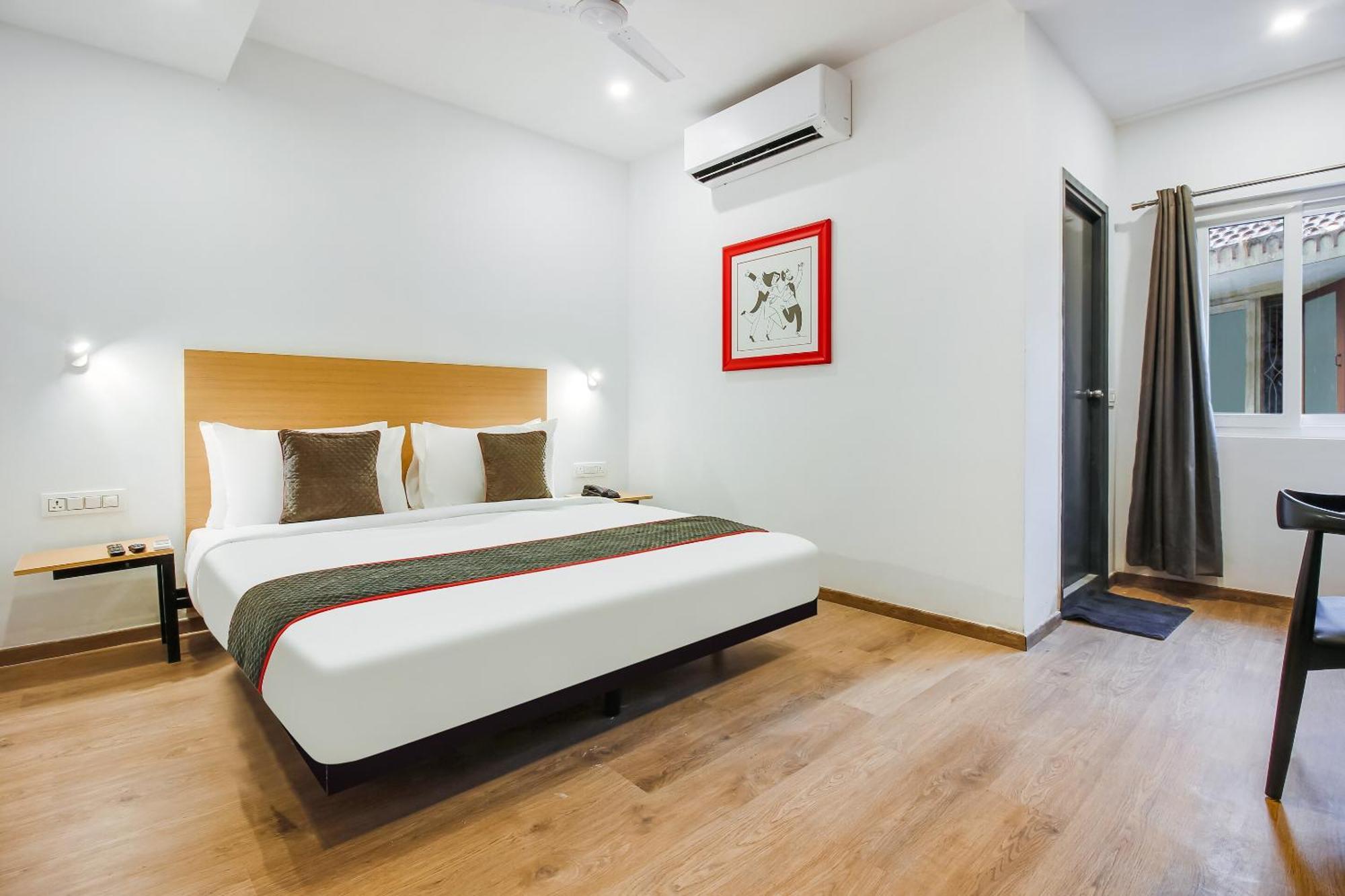 Hotel Super Townhouse The Cinco Near Esi Hospital