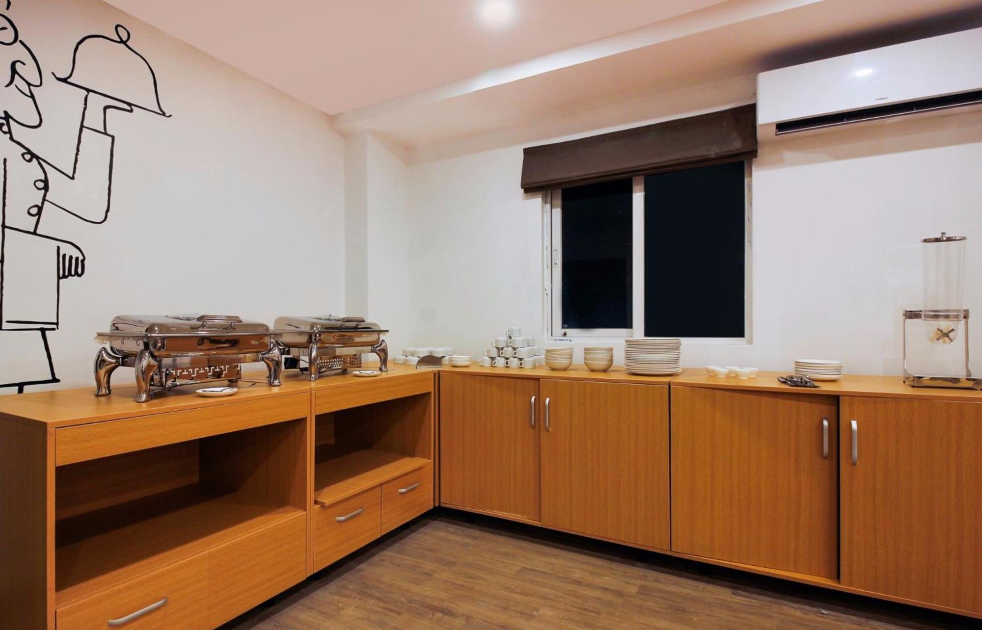 Super Townhouse Rcc Elite 4* Hyderabad
