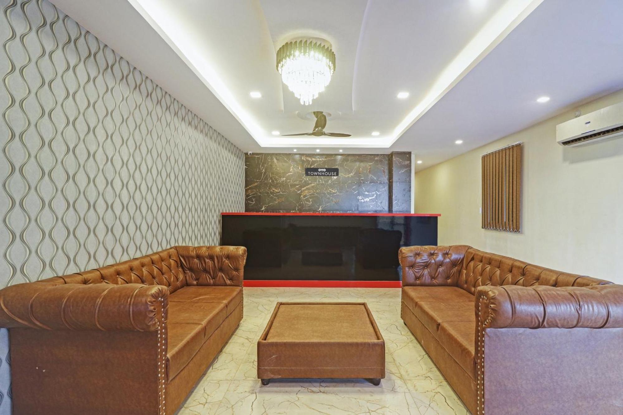 Townhouse Ragas Grand Hotel Hyderabad