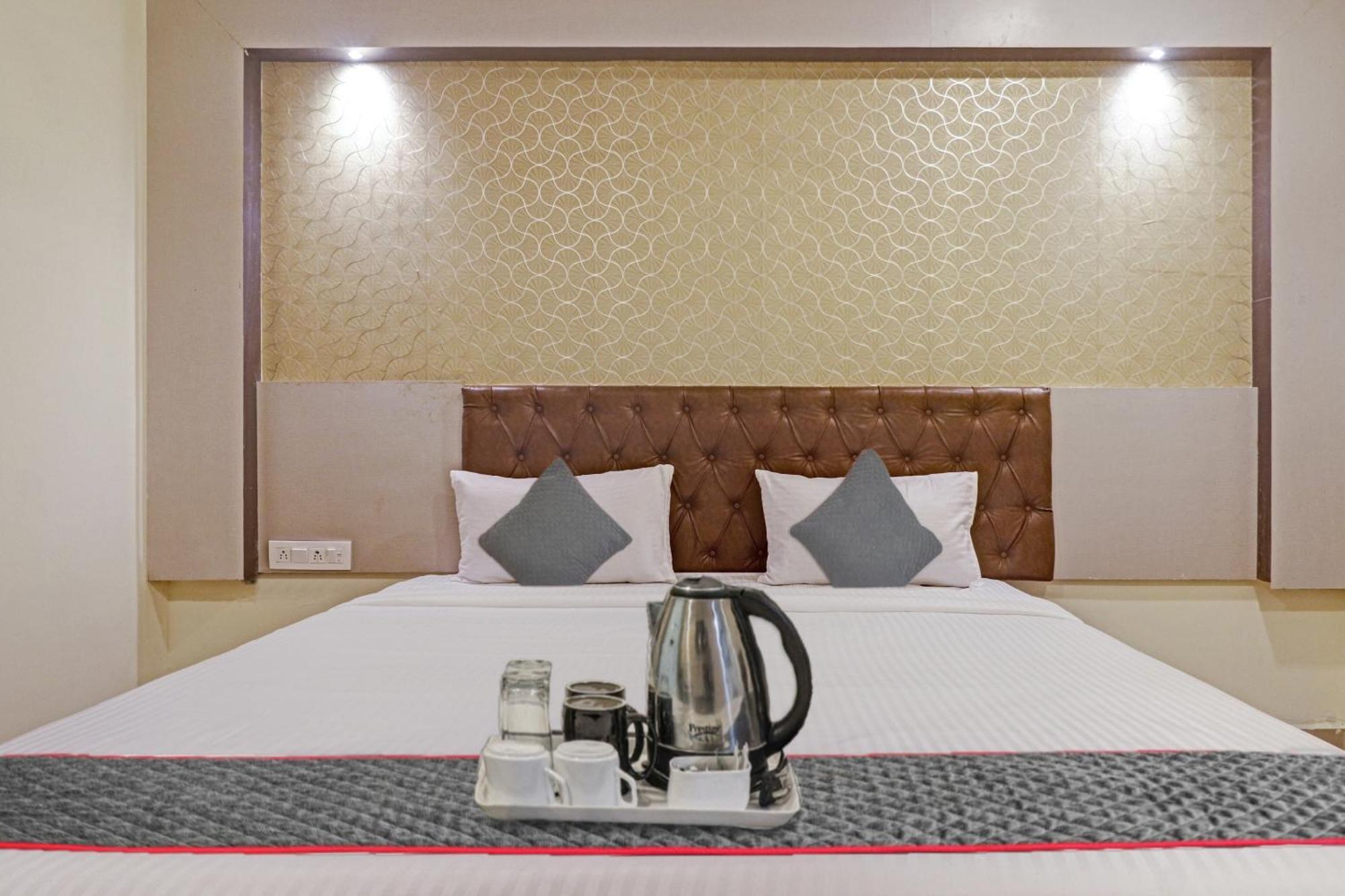 Townhouse Ragas Grand Hotel 4*
