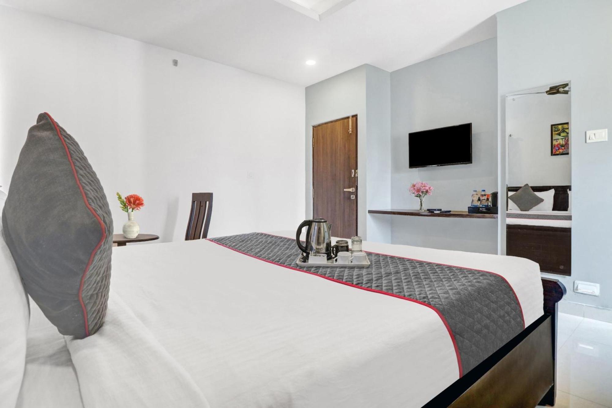 Super Townhouse Rcc Park View