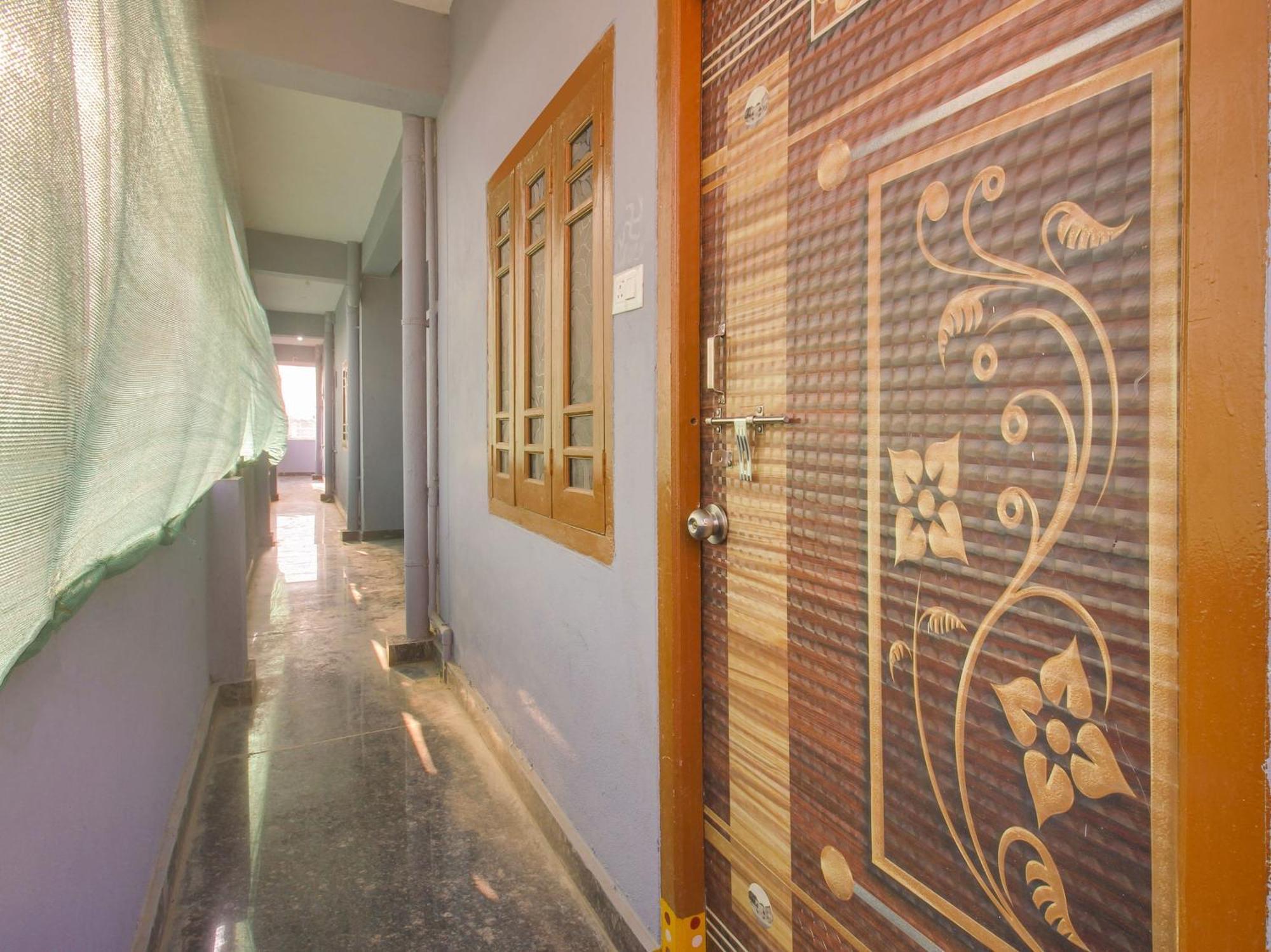 Hotel Hotel O Am Luxury Ac Room'S 3*