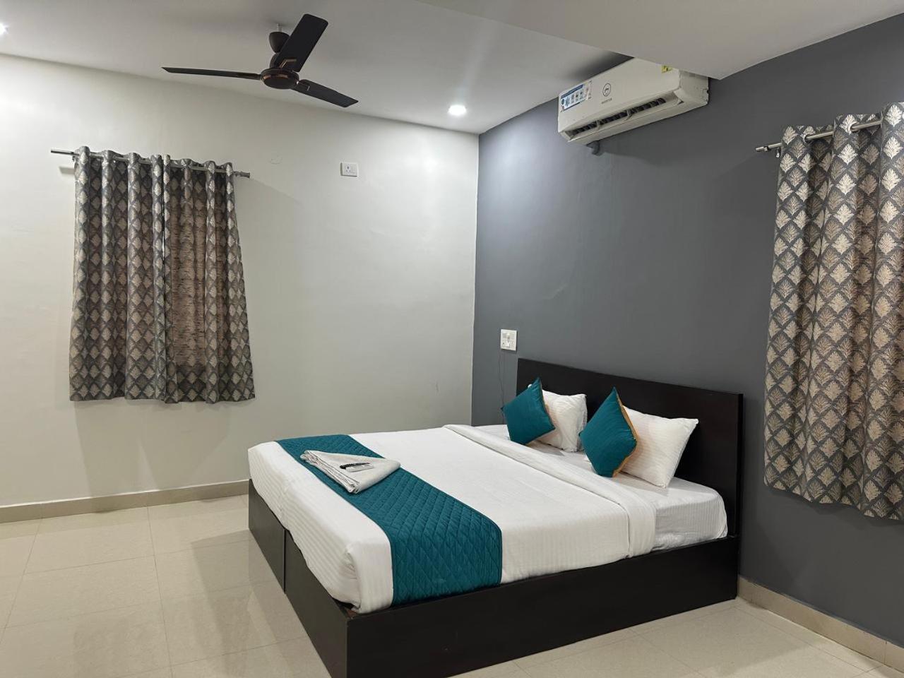 Deccan Retreat 2*