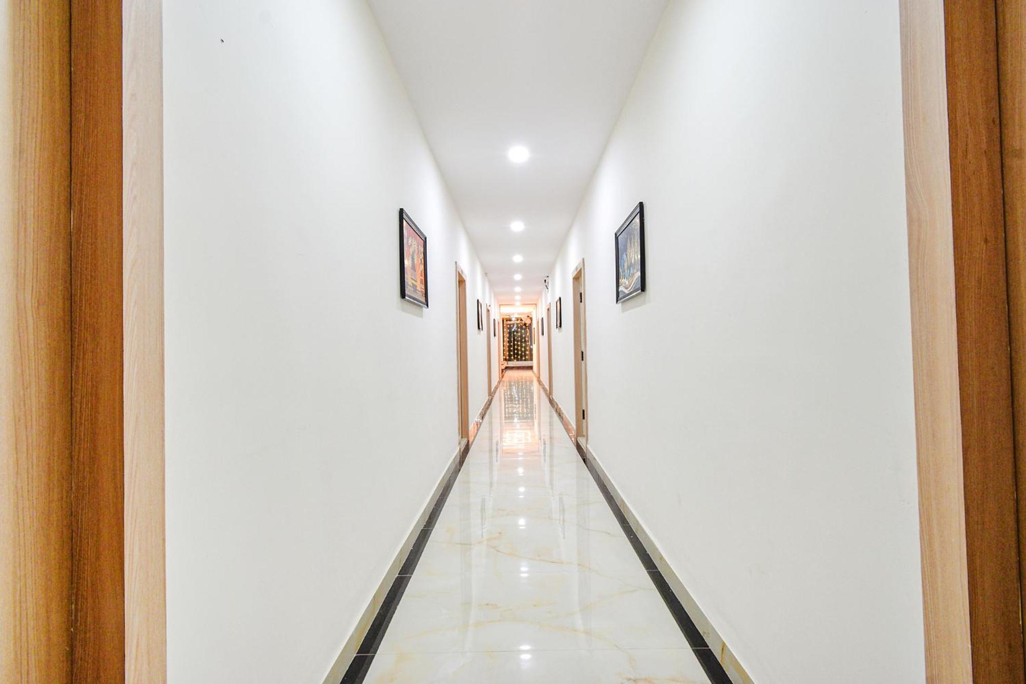 Hotel Fabhotel Narsingi Hyderabad