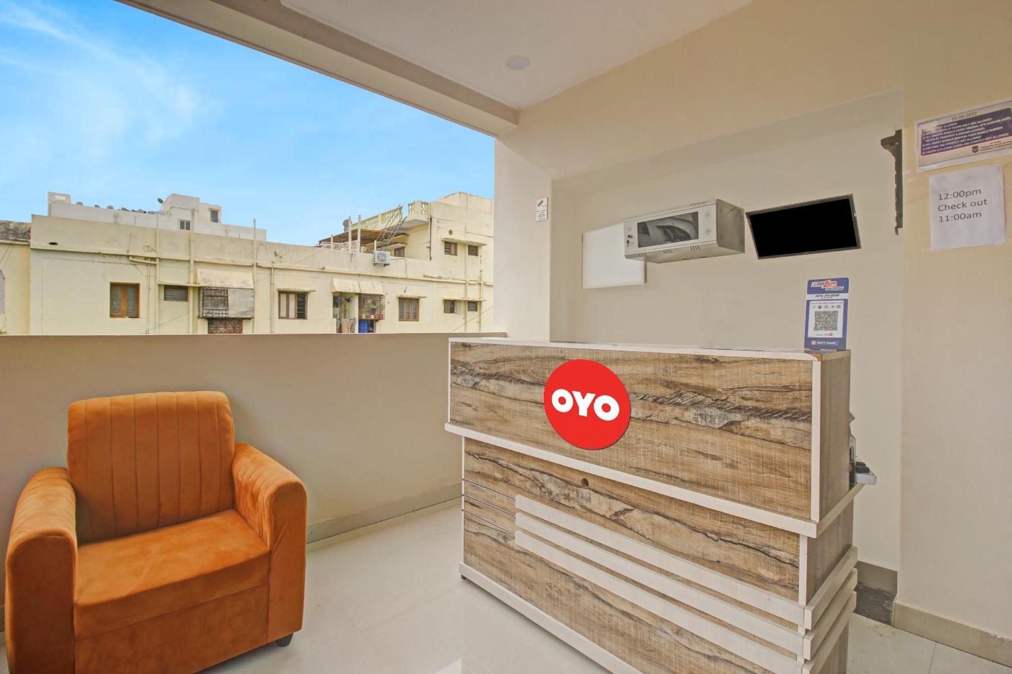 Hotel O Gvs Grand 3*