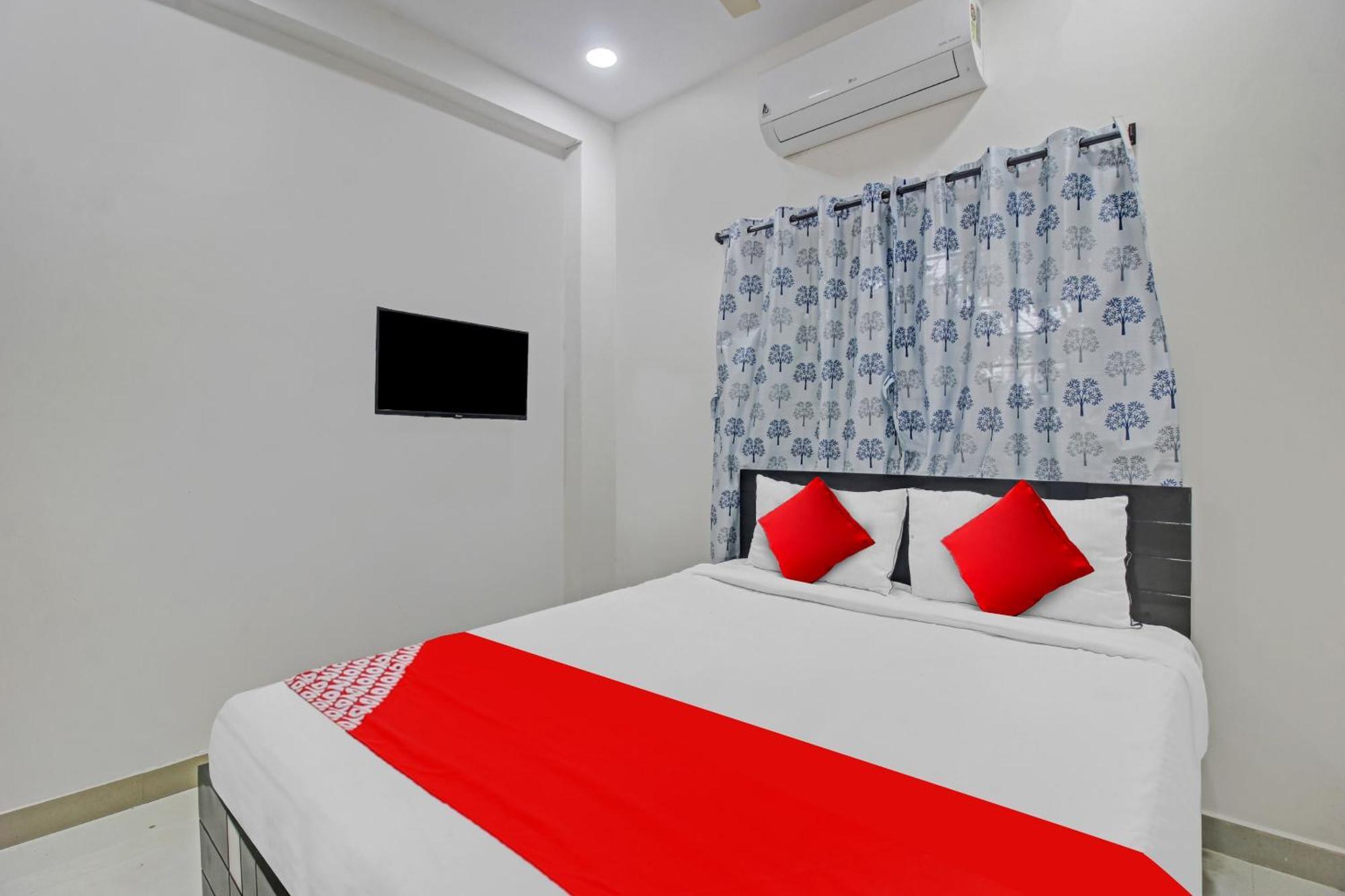 Hotel O Gvs Grand 3* Hyderabad