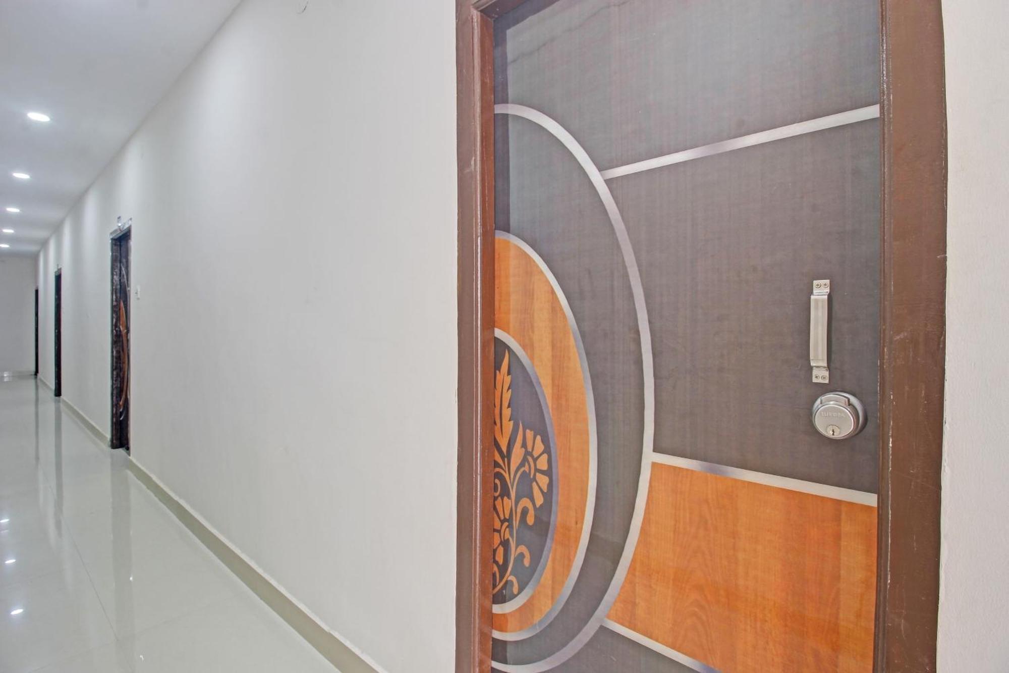 Hotel Hotel O Gvs Grand Hyderabad