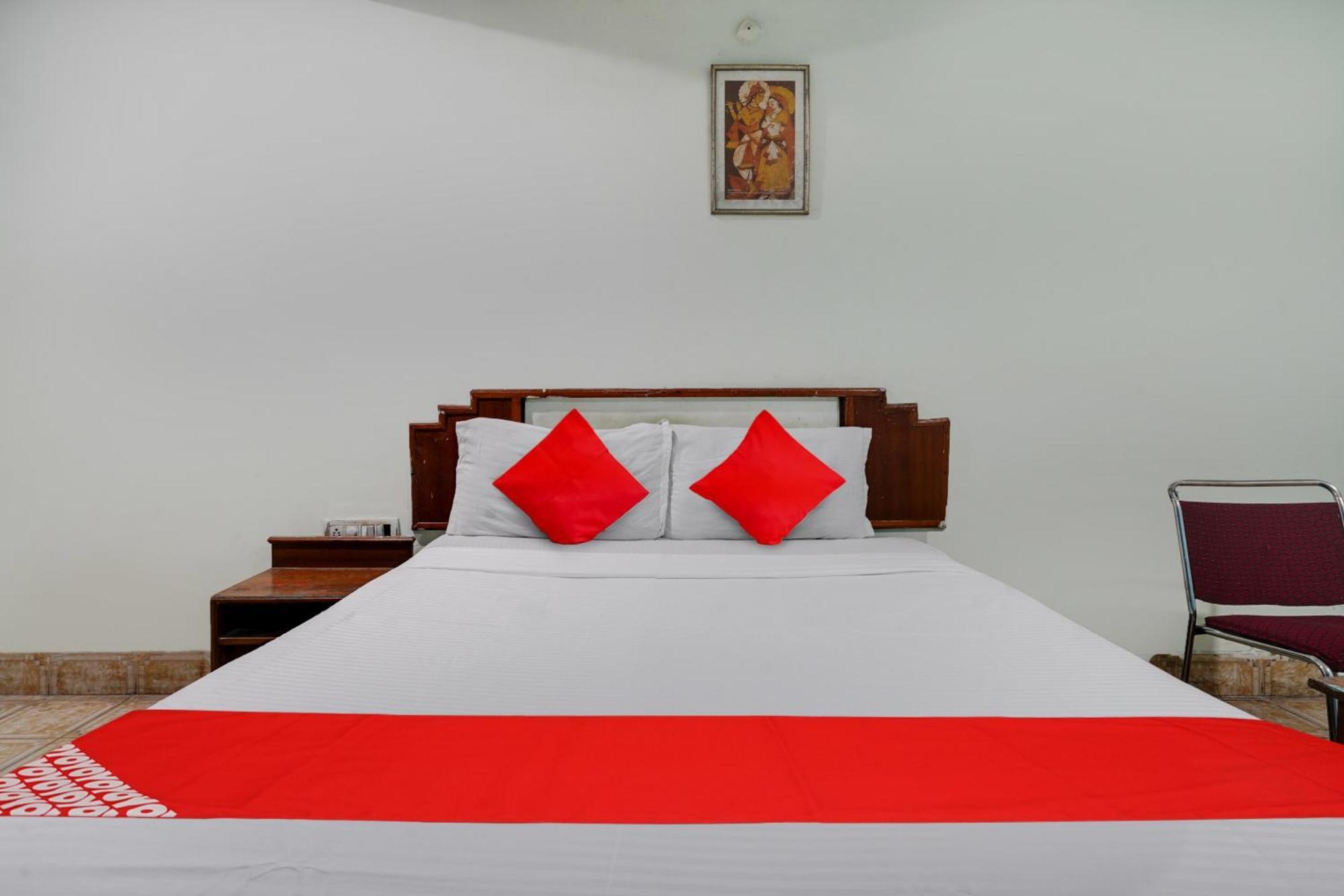 O Sree Simran Palace Hotel 3*