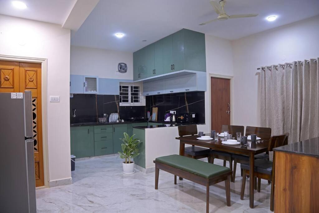 Apartment Aavasam - 3bhk- Gachibowli *