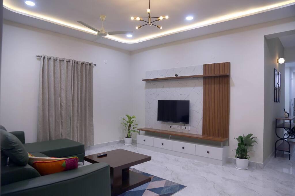 Aavasam - 3bhk- Gachibowli *