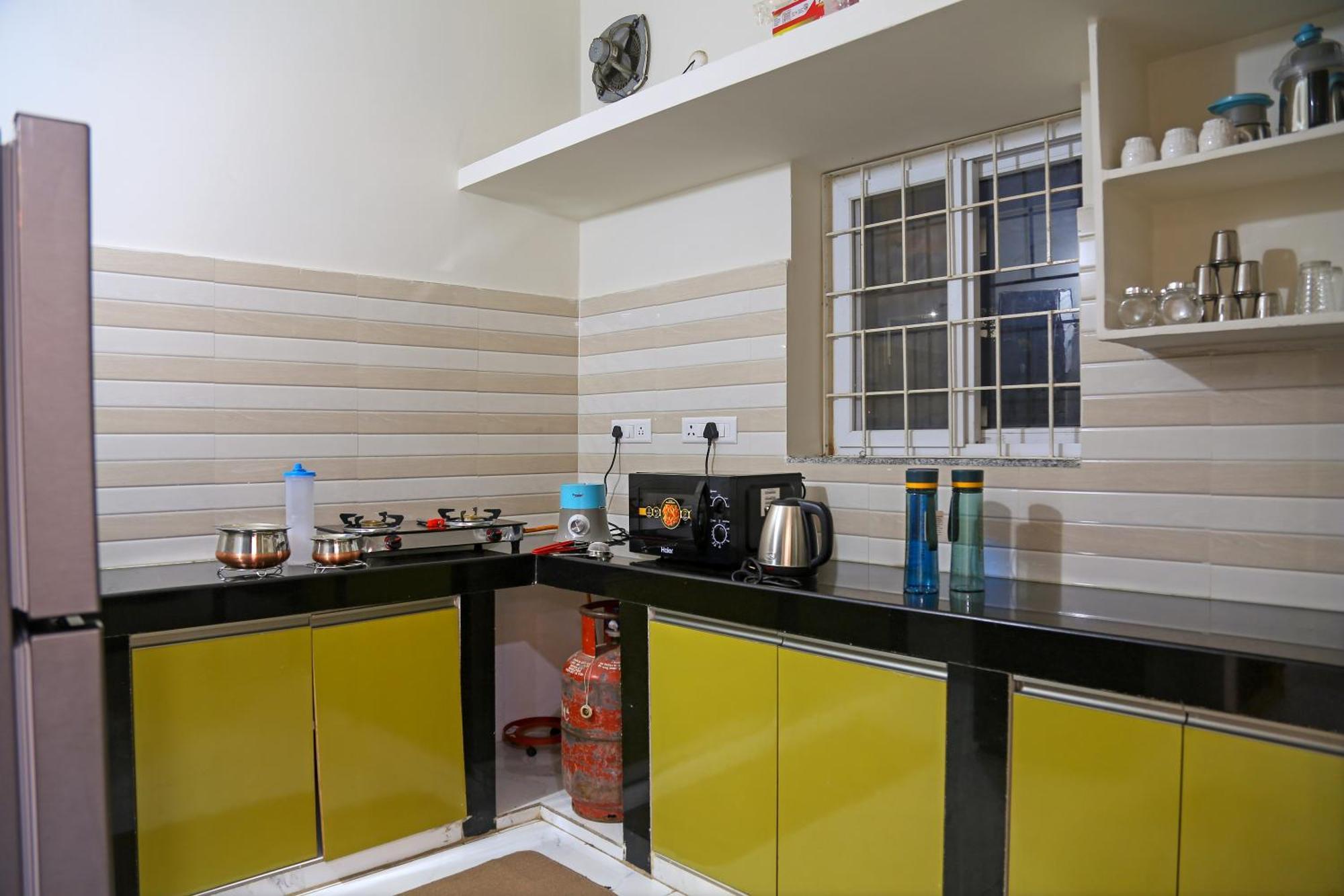Apartment Cozy 3 Bhk A/c @ Wipro Circle , Near Us Embassy