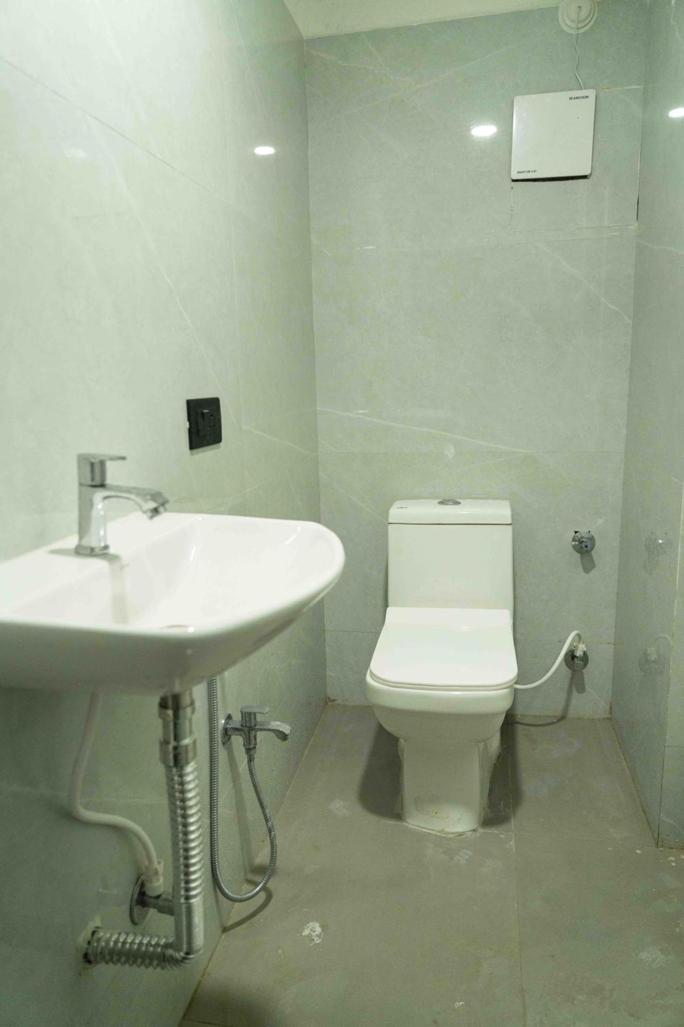 Sunrise Business Hotel 3*