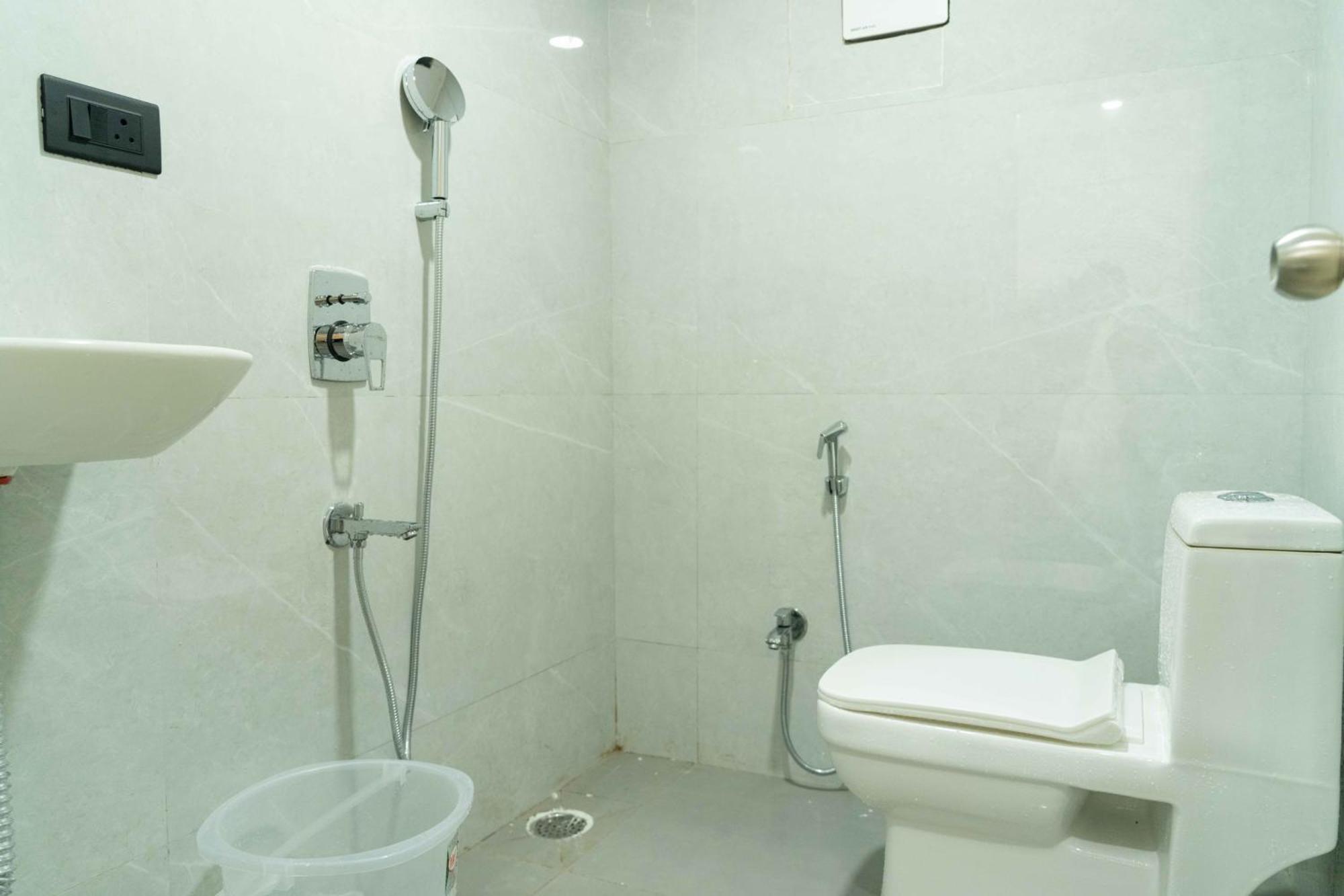 Sunrise Business Hotel 3*