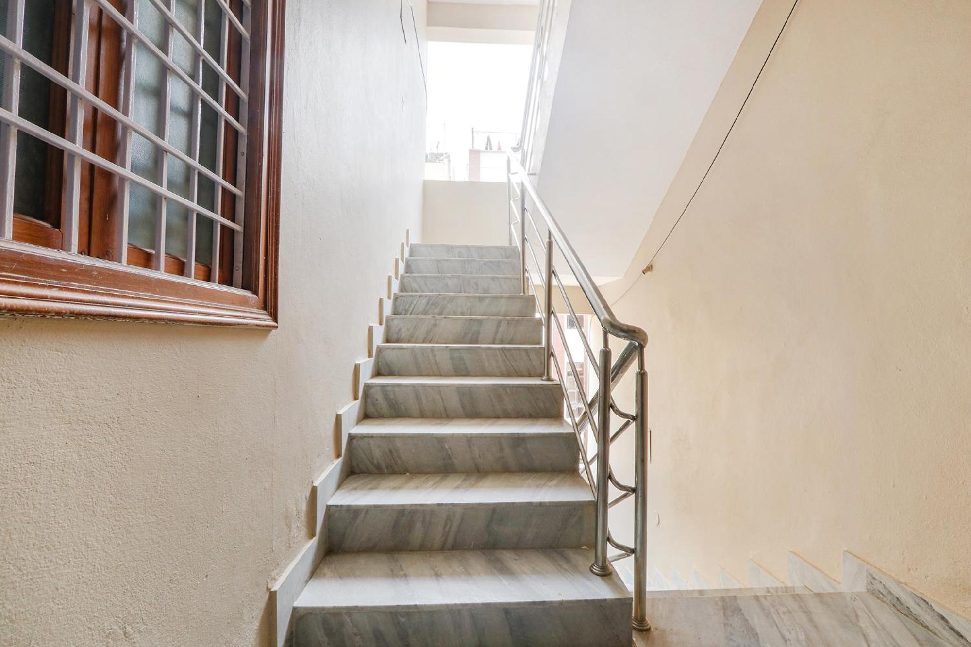 Hotel Fabhotel Prestige Castle - Nr Kims Hospital, Kondapur