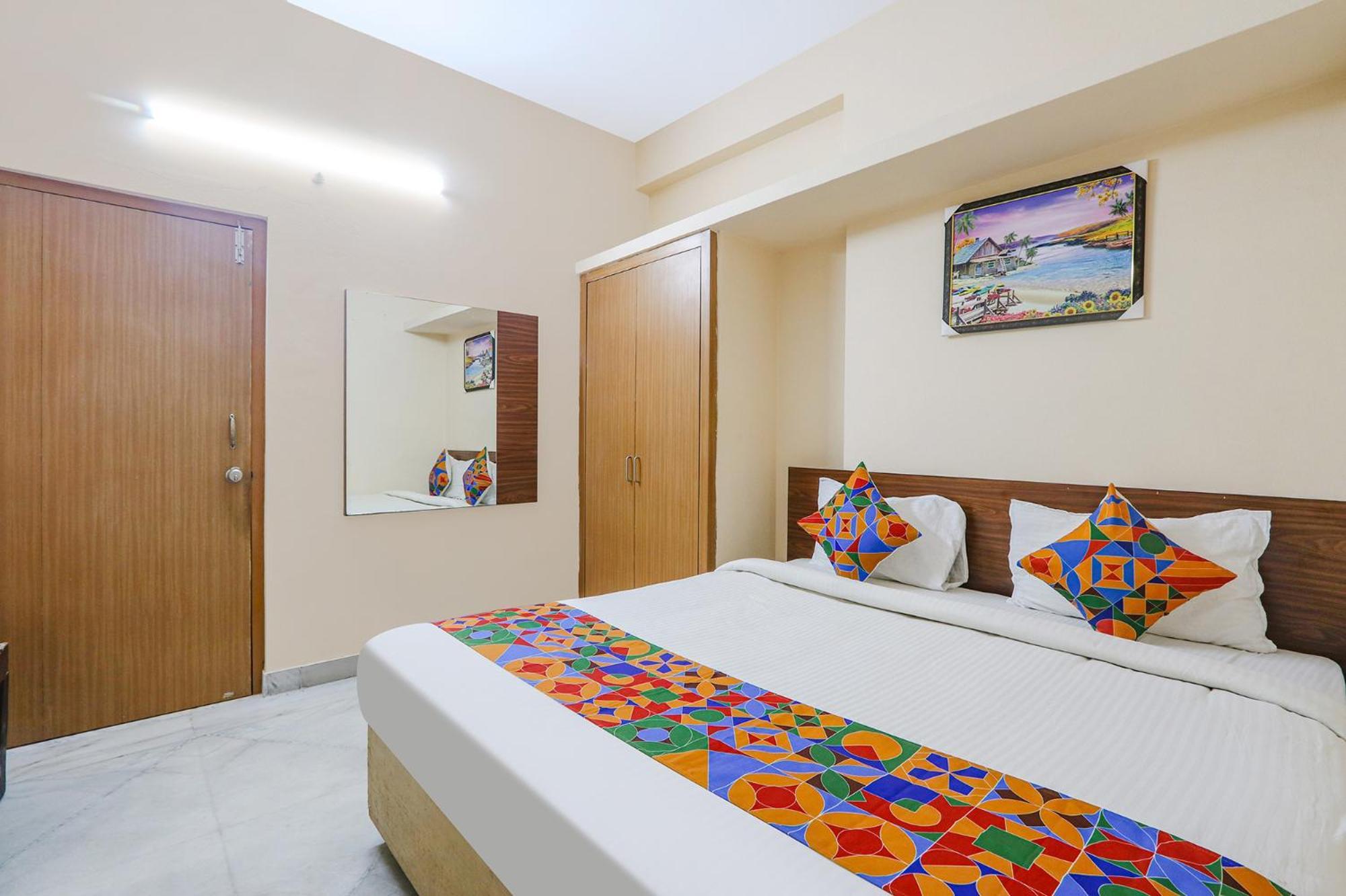 Fabhotel Prestige Castle - Nr Kims Hospital, Kondapur Hotel 3*