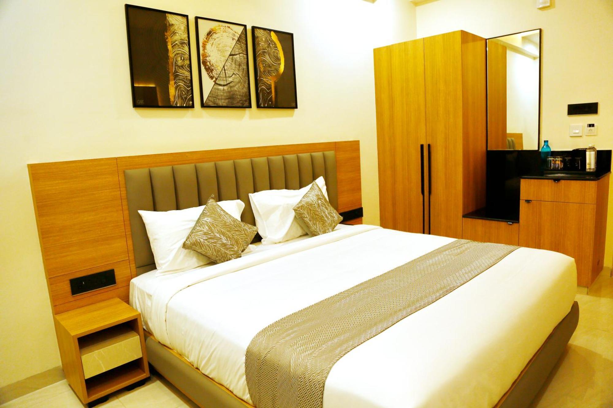 Oak Business Hyderabad