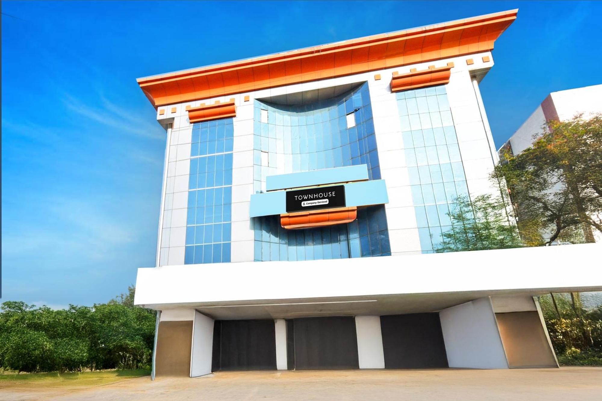 Super Townhouse Ameerpet Balkampet Road 3*
