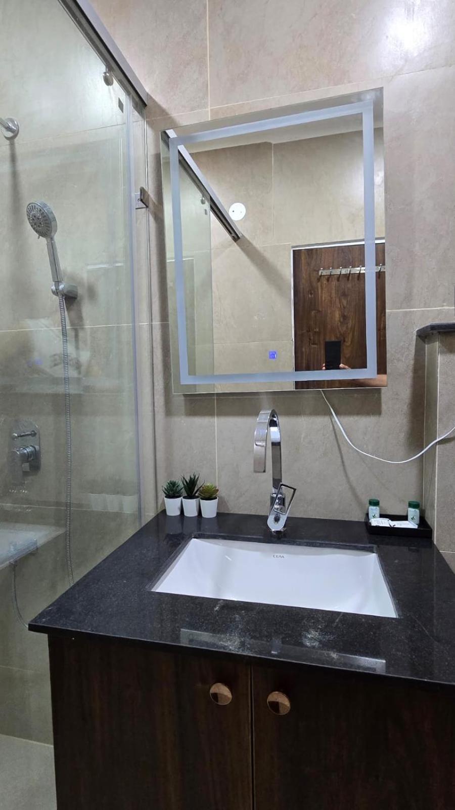 Pincode90 Executive Hotel Hyderabad