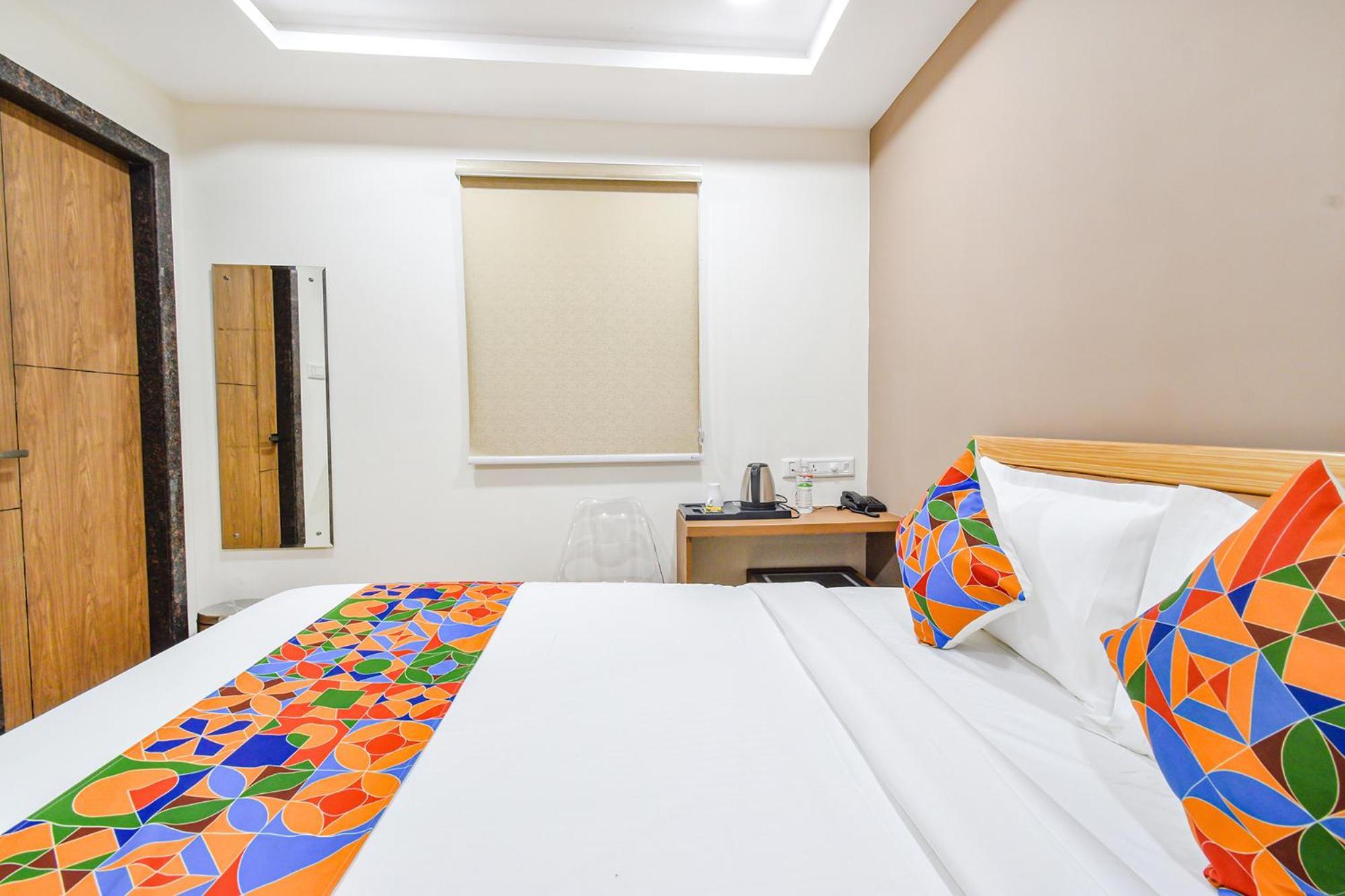Fabhotel Seri- Nr Kims Hospital, Gachibowli Hyderabad
