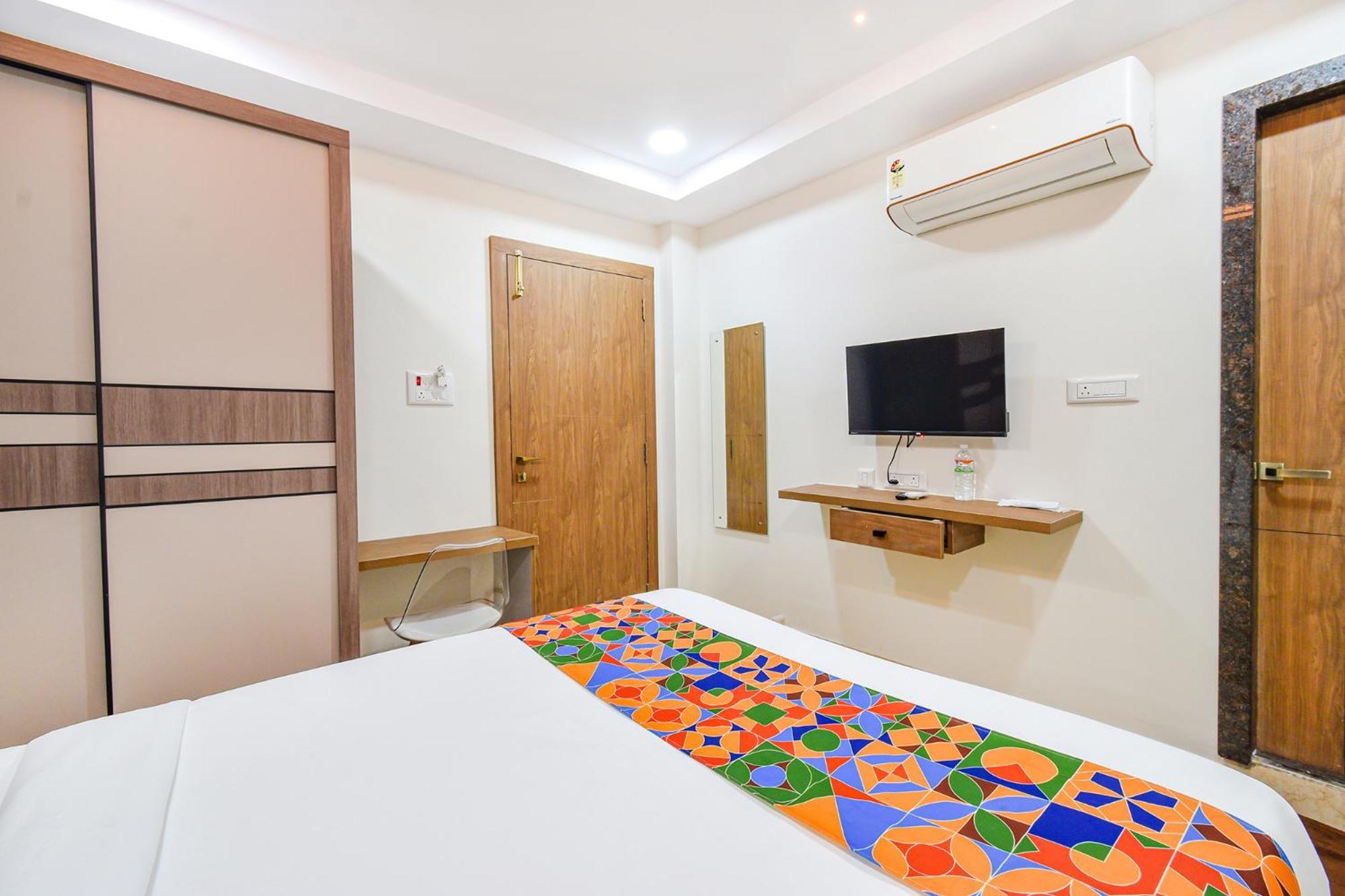 Hotel Fabhotel Seri- Nr Kims Hospital, Gachibowli