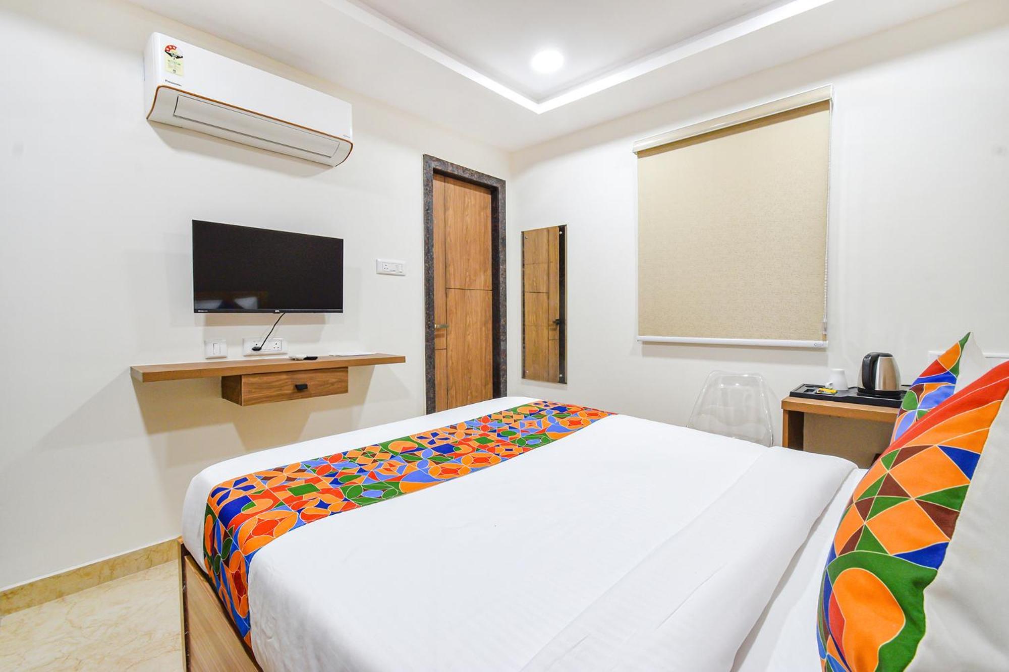 Fabhotel Seri- Nr Kims Hospital, Gachibowli