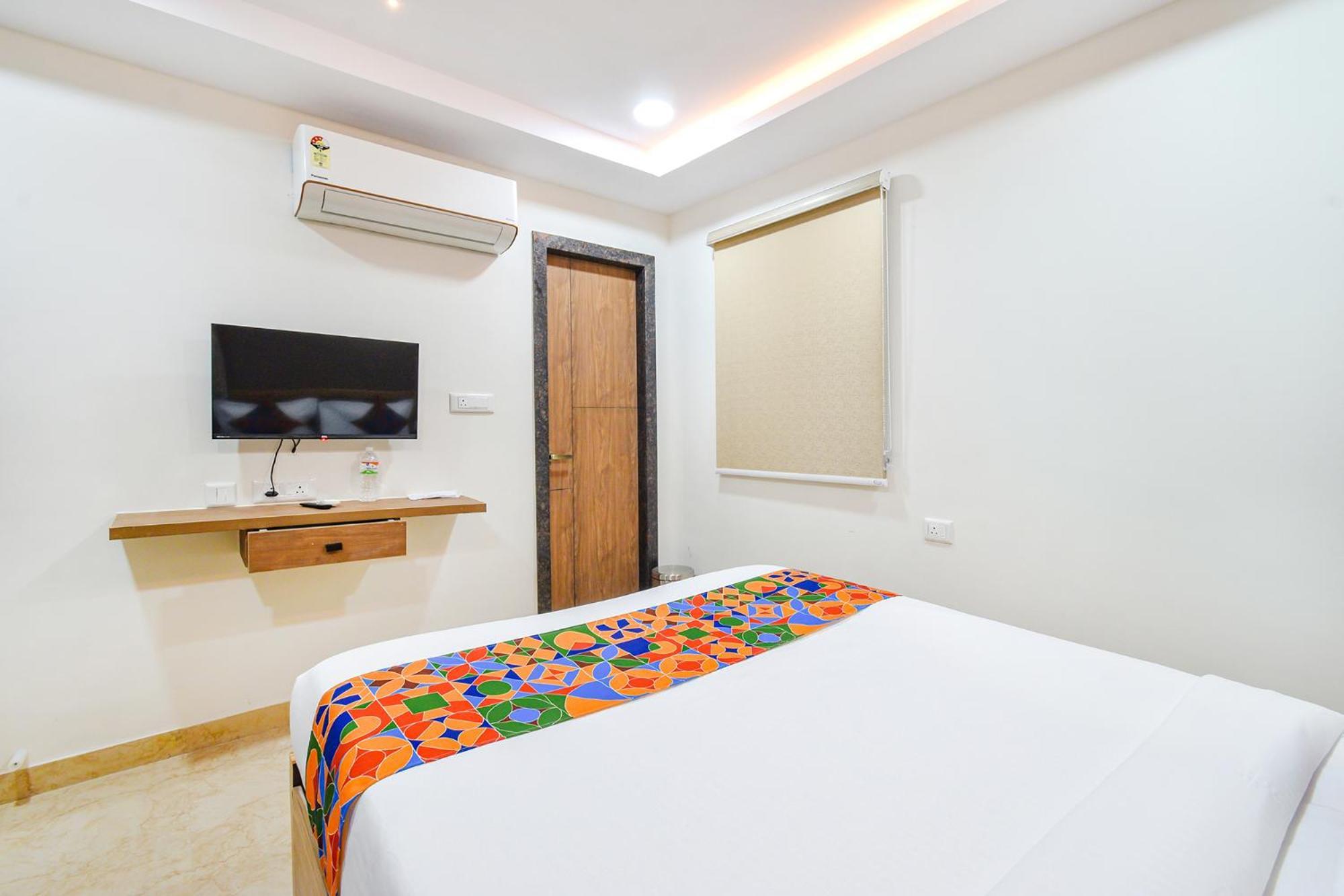 Hotel Fabhotel Seri- Nr Kims Hospital, Gachibowli Hyderabad