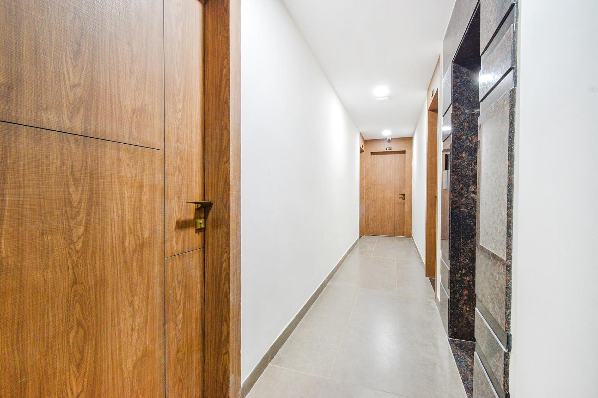Fabhotel Seri- Nr Kims Hospital, Gachibowli Hotel