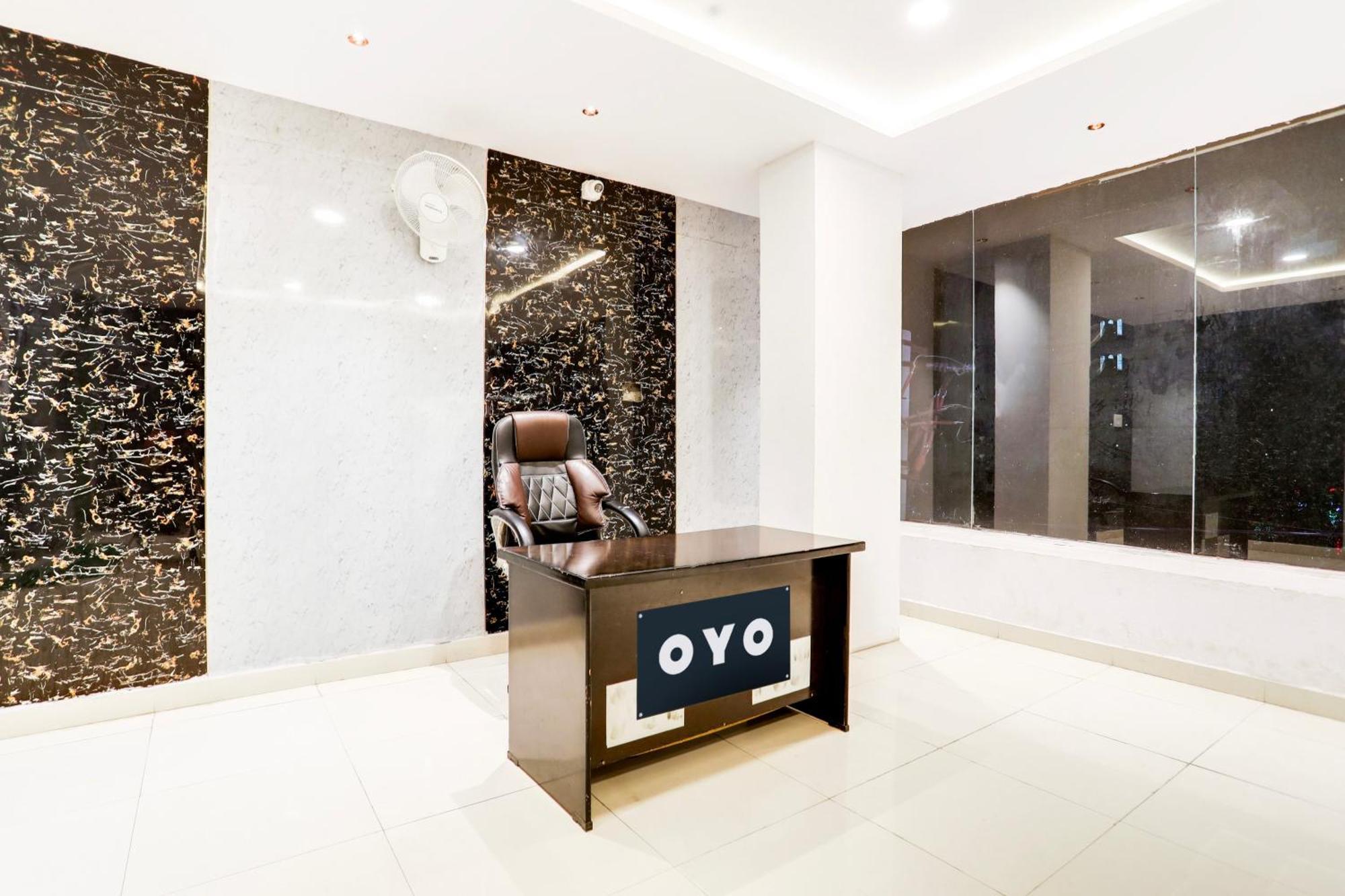 O Veduka Banquets & Luxury Hotel