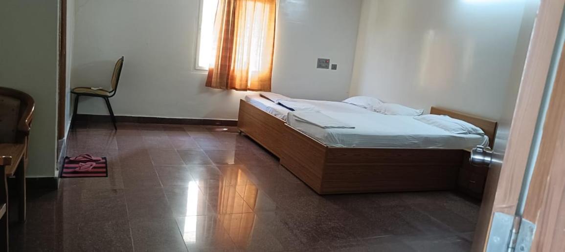 Hotel Rbr Krishna Residency *