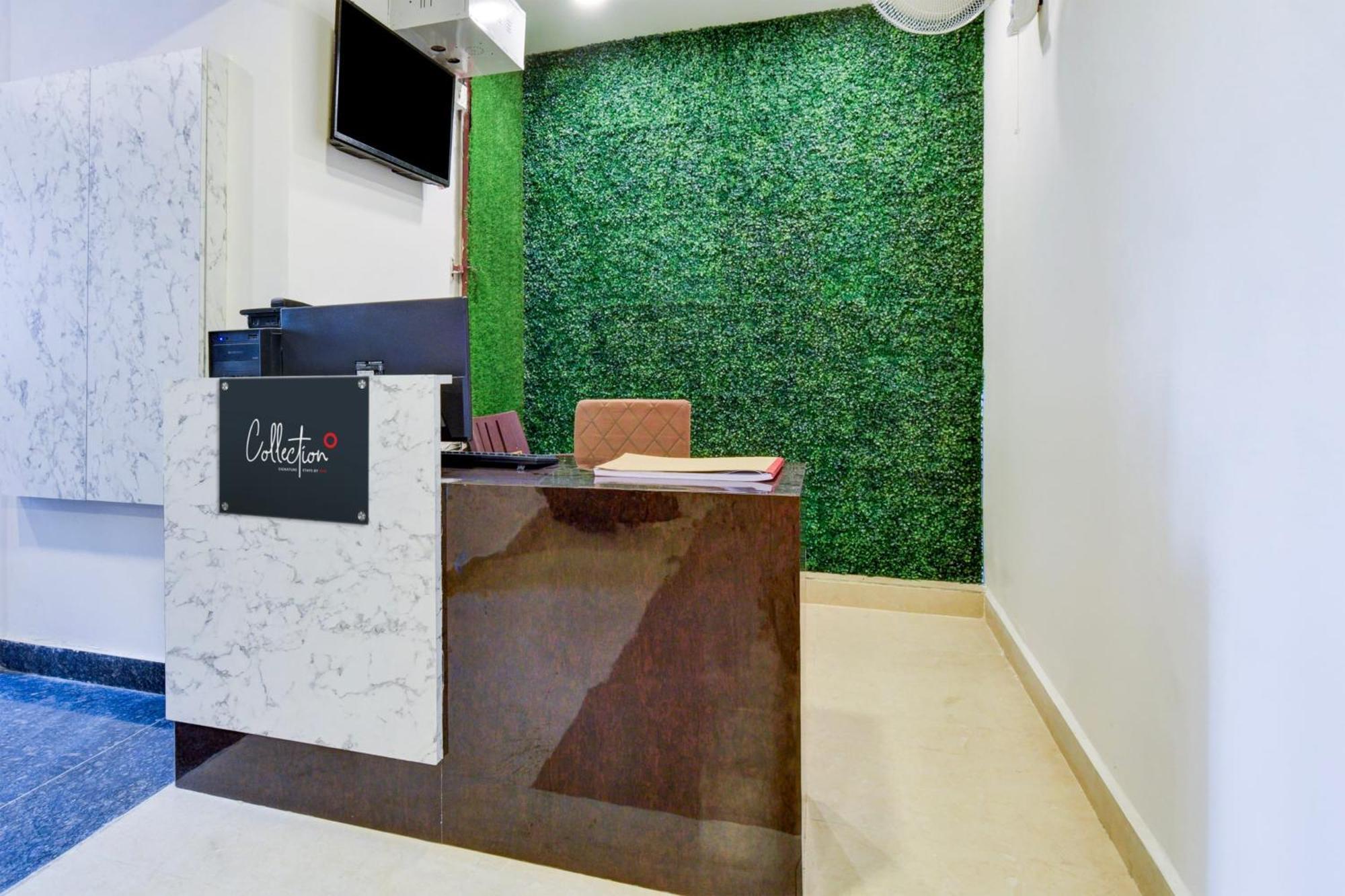 Super Srh Luxury Near Rail Nilayam, Ncl. Hotel