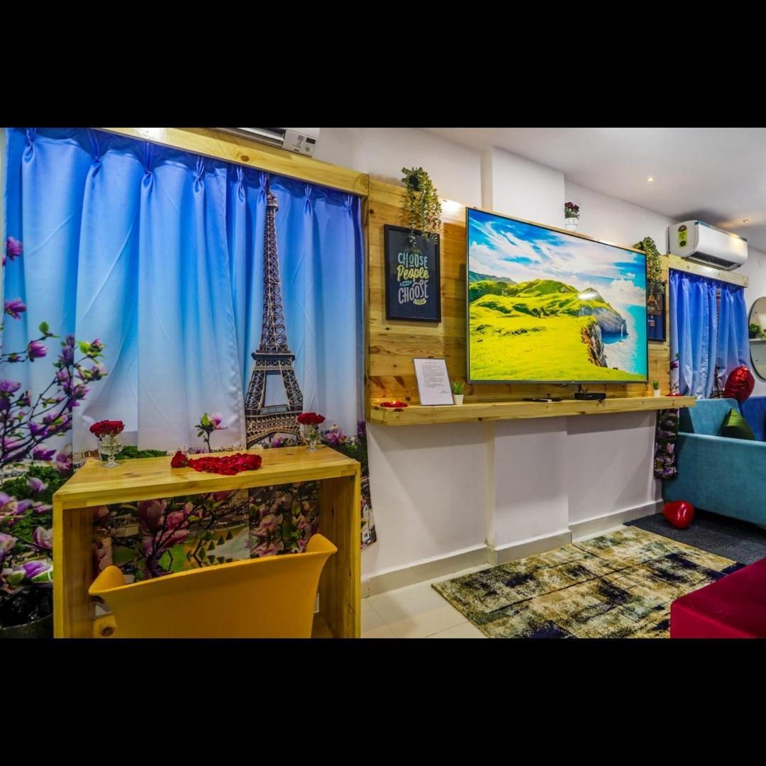 Guest house Blue Hawk Hospitality *
