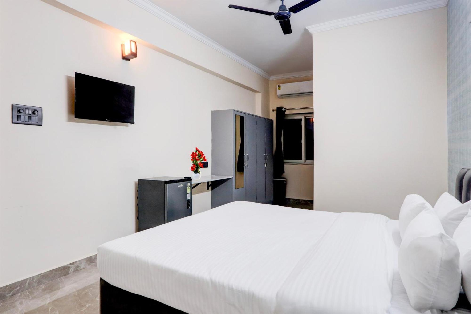 Palette - Star Grandeur 3* Hyderabad