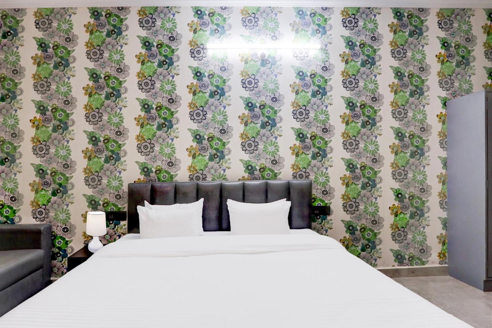 Hotel Palette - Star Grandeur Hyderabad