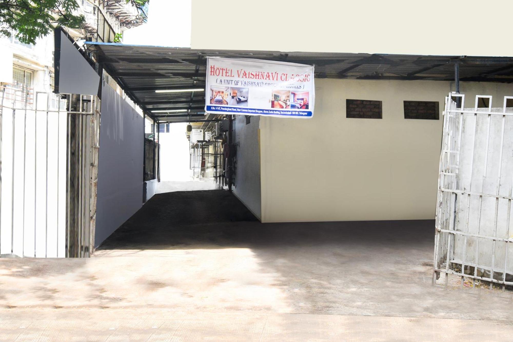 Super O Vaishnavi Classic Hotel 3*