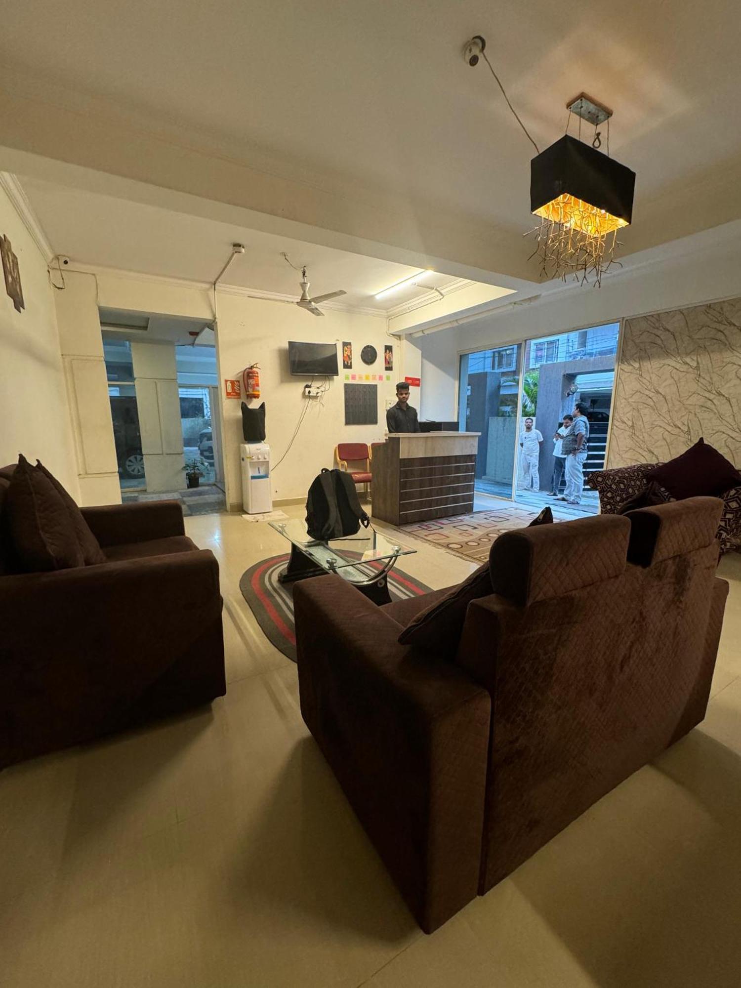 Hotel Imperial Retreat Hyderabad