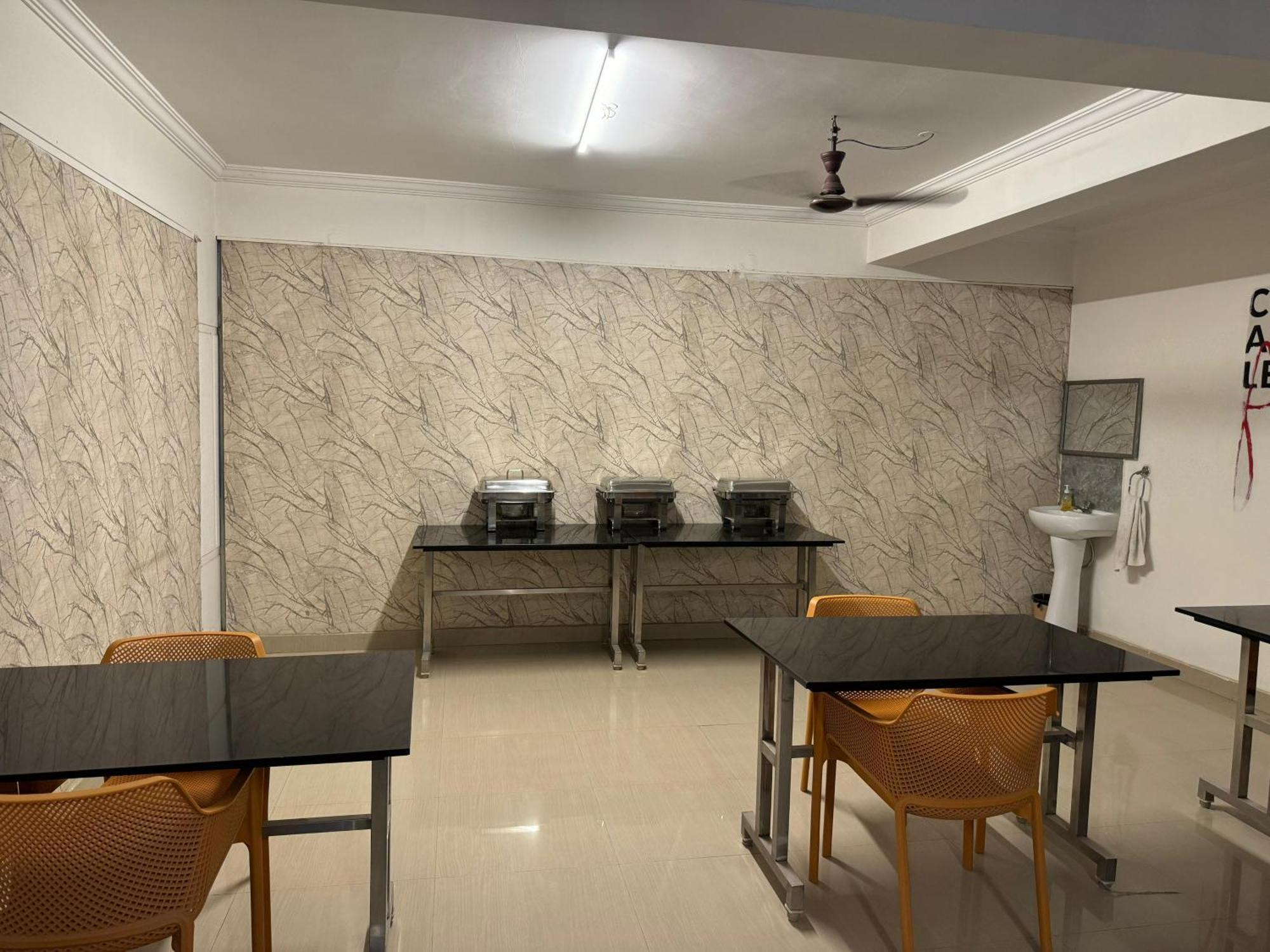 Hotel Imperial Retreat *