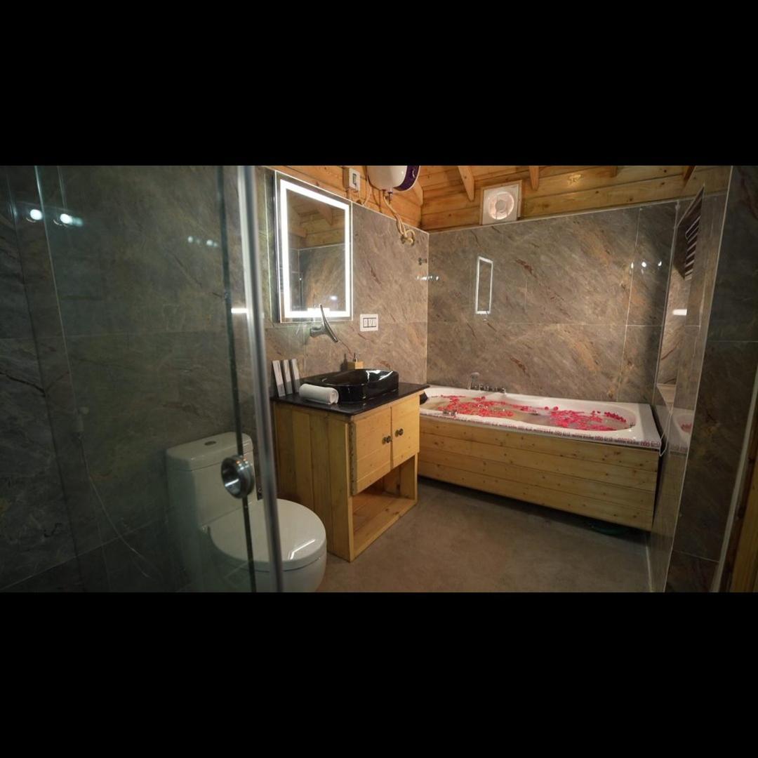 Lovely Wooden Kphb Phase 15 Holiday home *