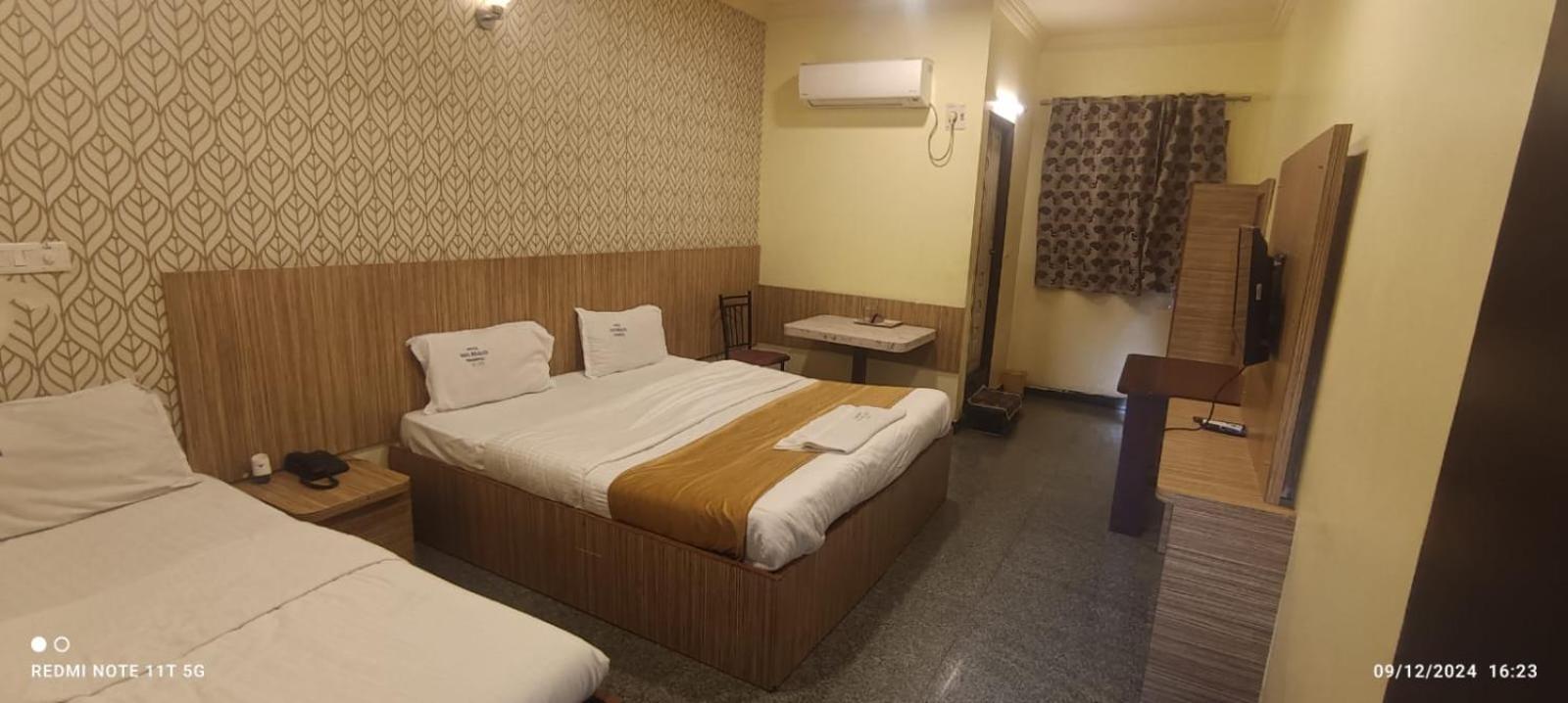 Nav Bharath Residency Hotel 2*