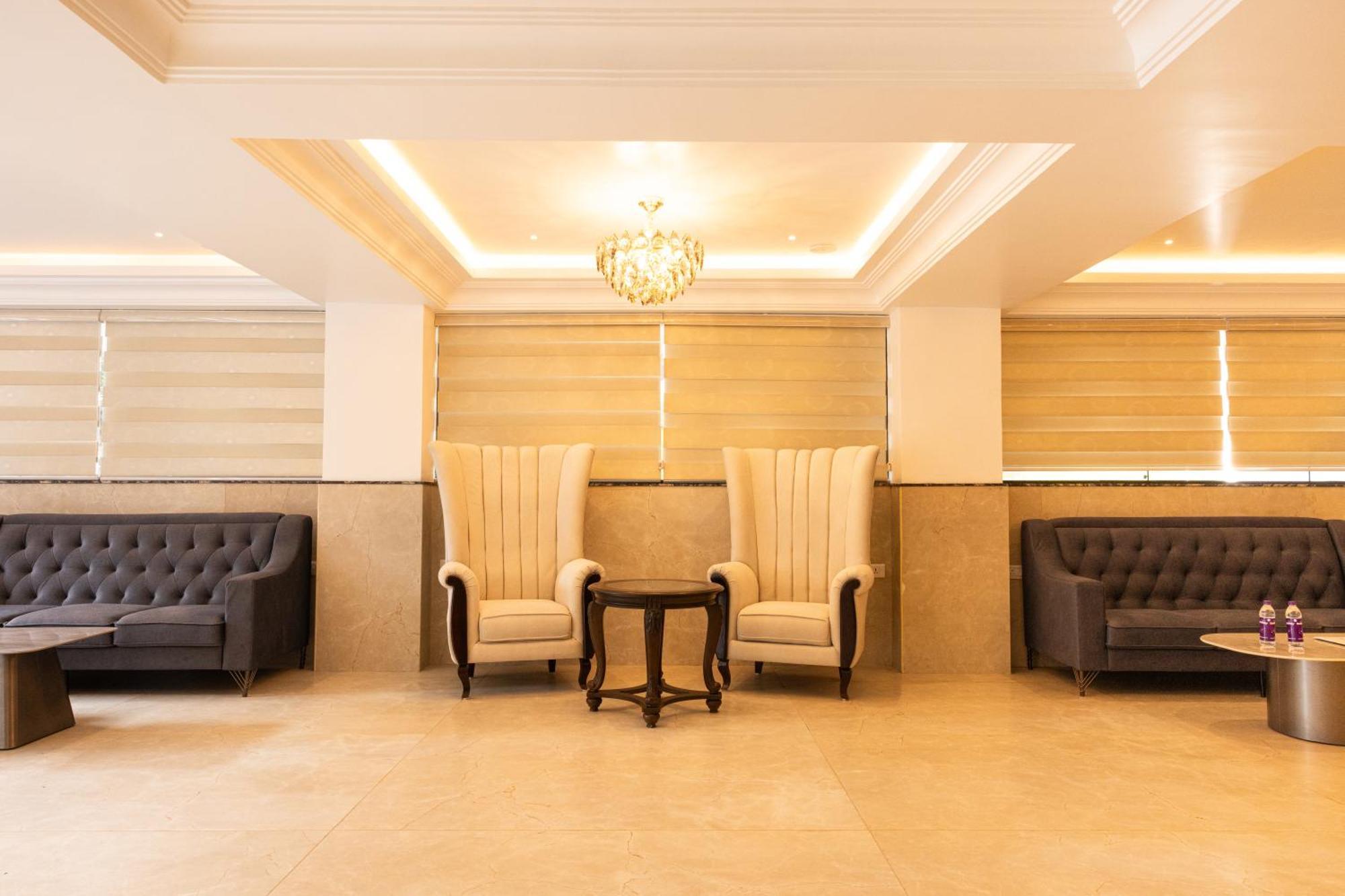 Radhe Pride Hitech Hotel