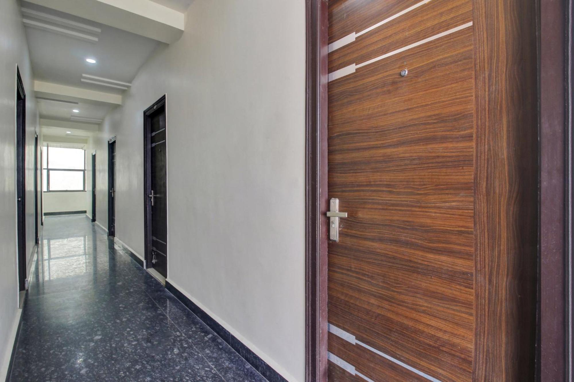 Hotel Hotel O Athidhi Stay Inn 4*