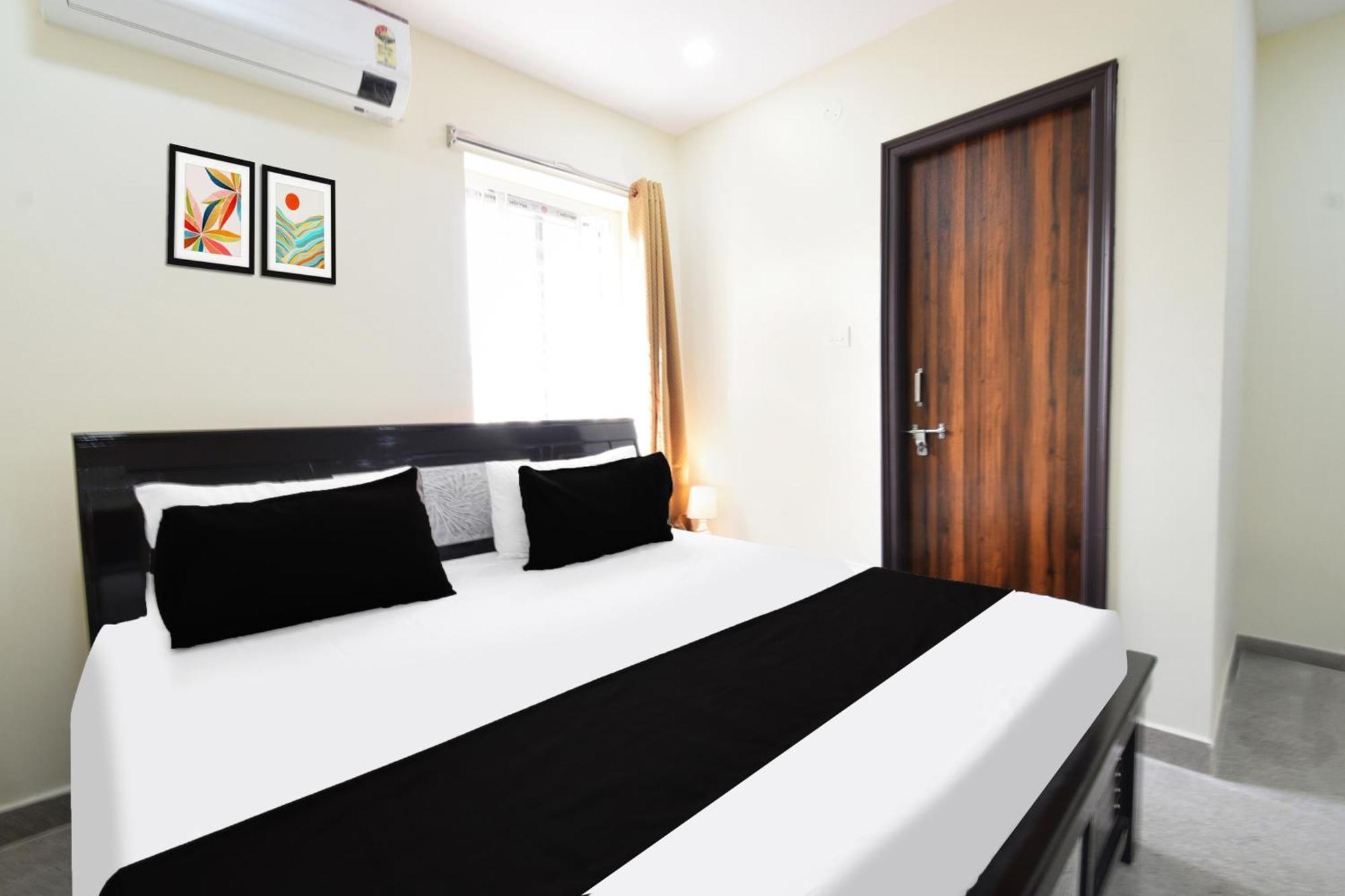 O Tripura Grand Hotel 3*