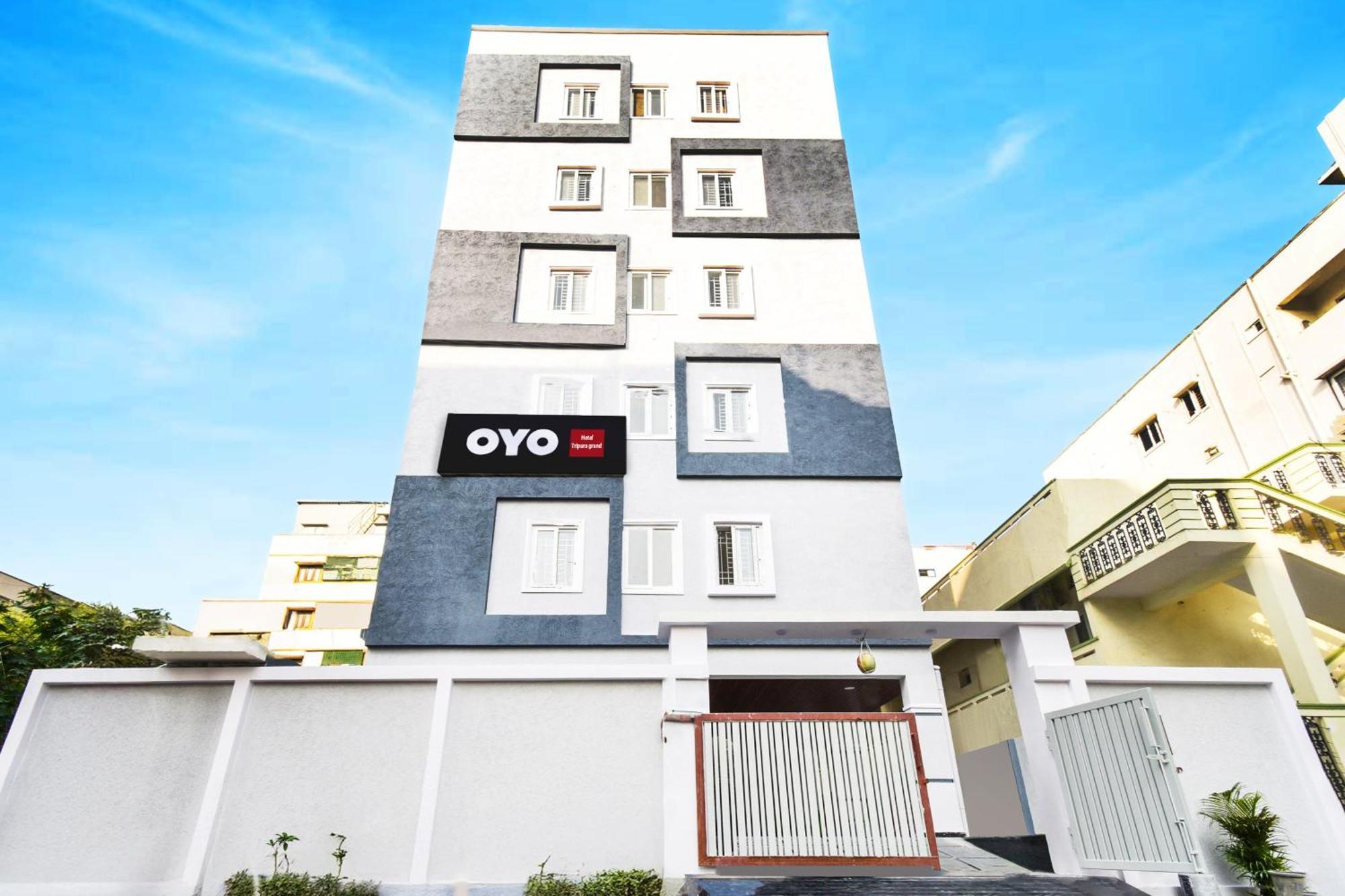 O Tripura Grand Hotel 3*