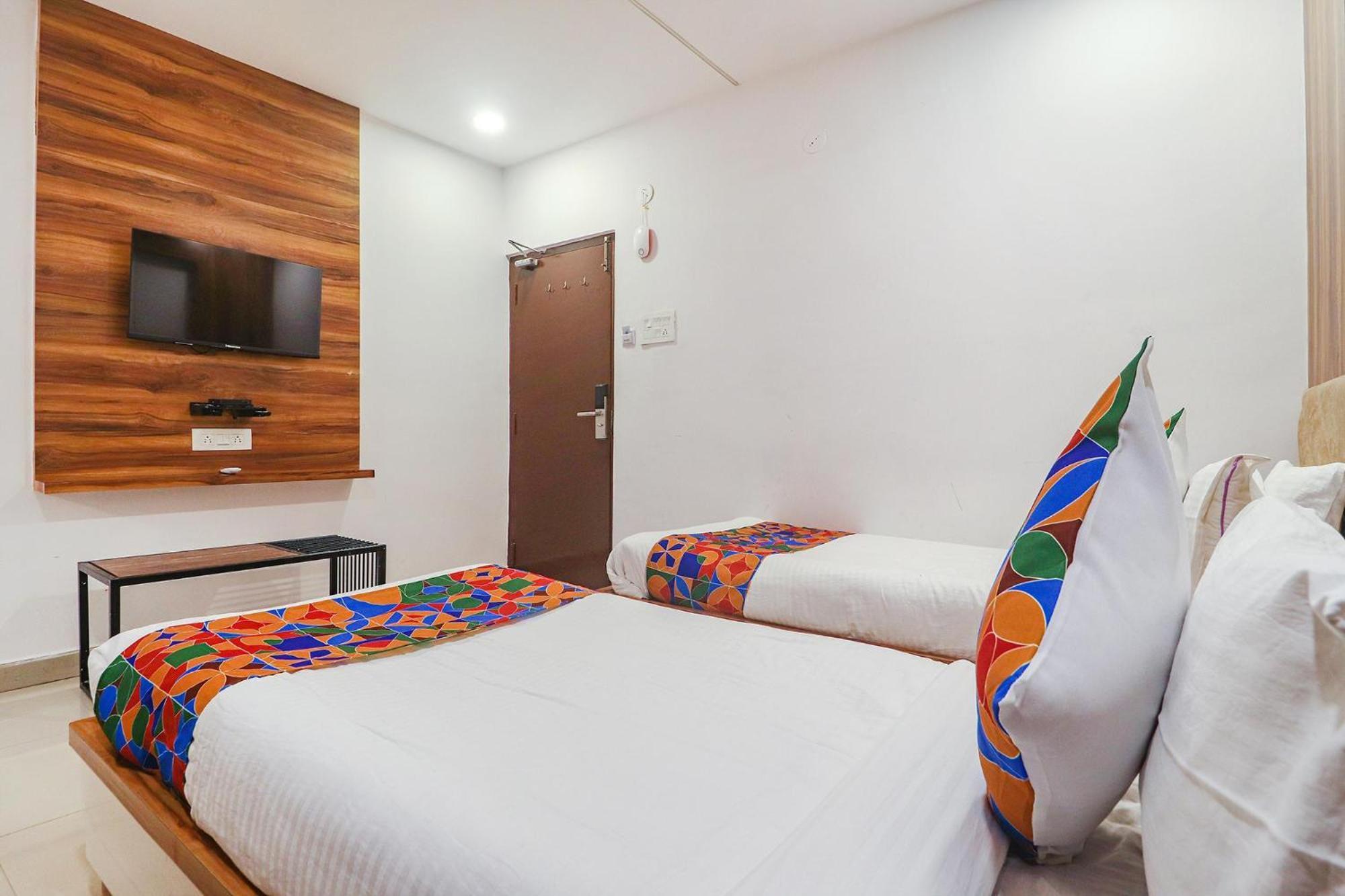 Fabhotel Dt - Lb Nagar Hotel Hyderabad