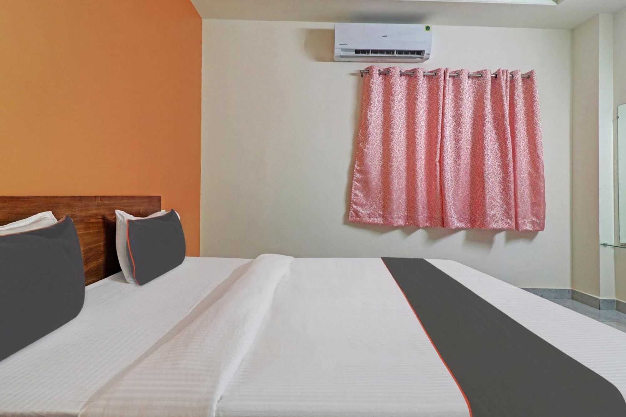Hotel Collection O Golden Hitech Hyderabad