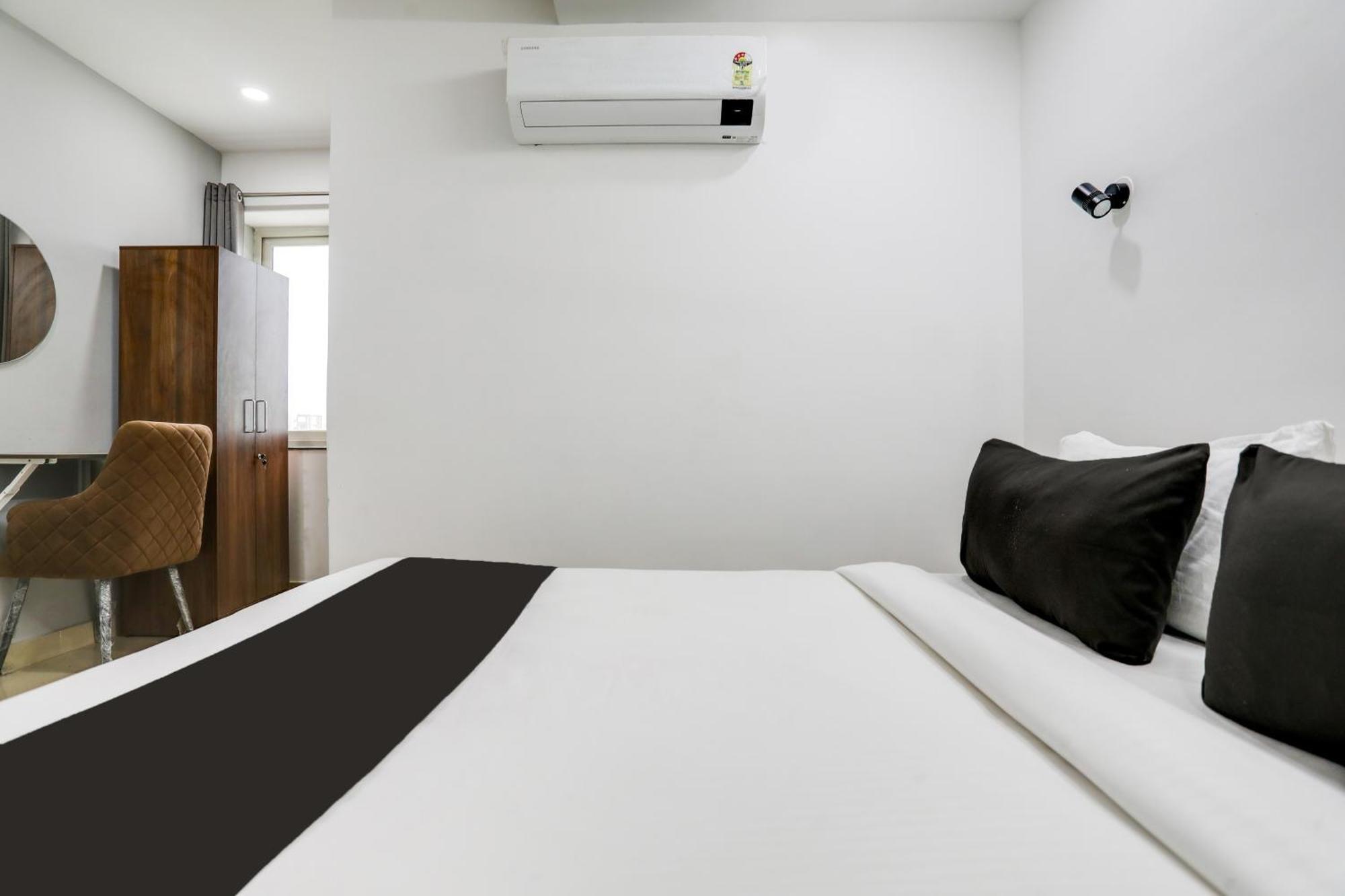 Super Collection O De Alphabet Hotel Hyderabad